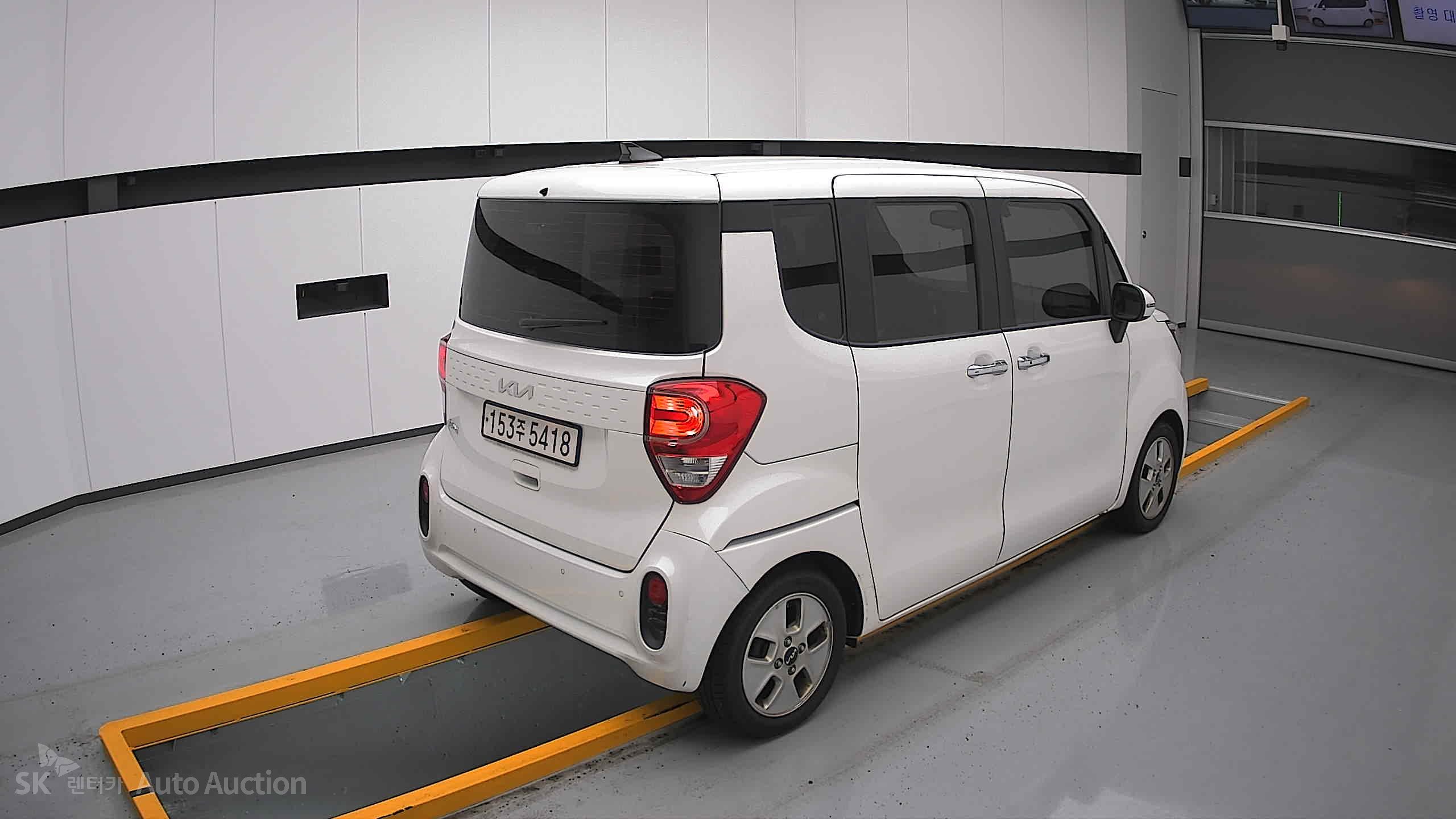 2022 - kia ray