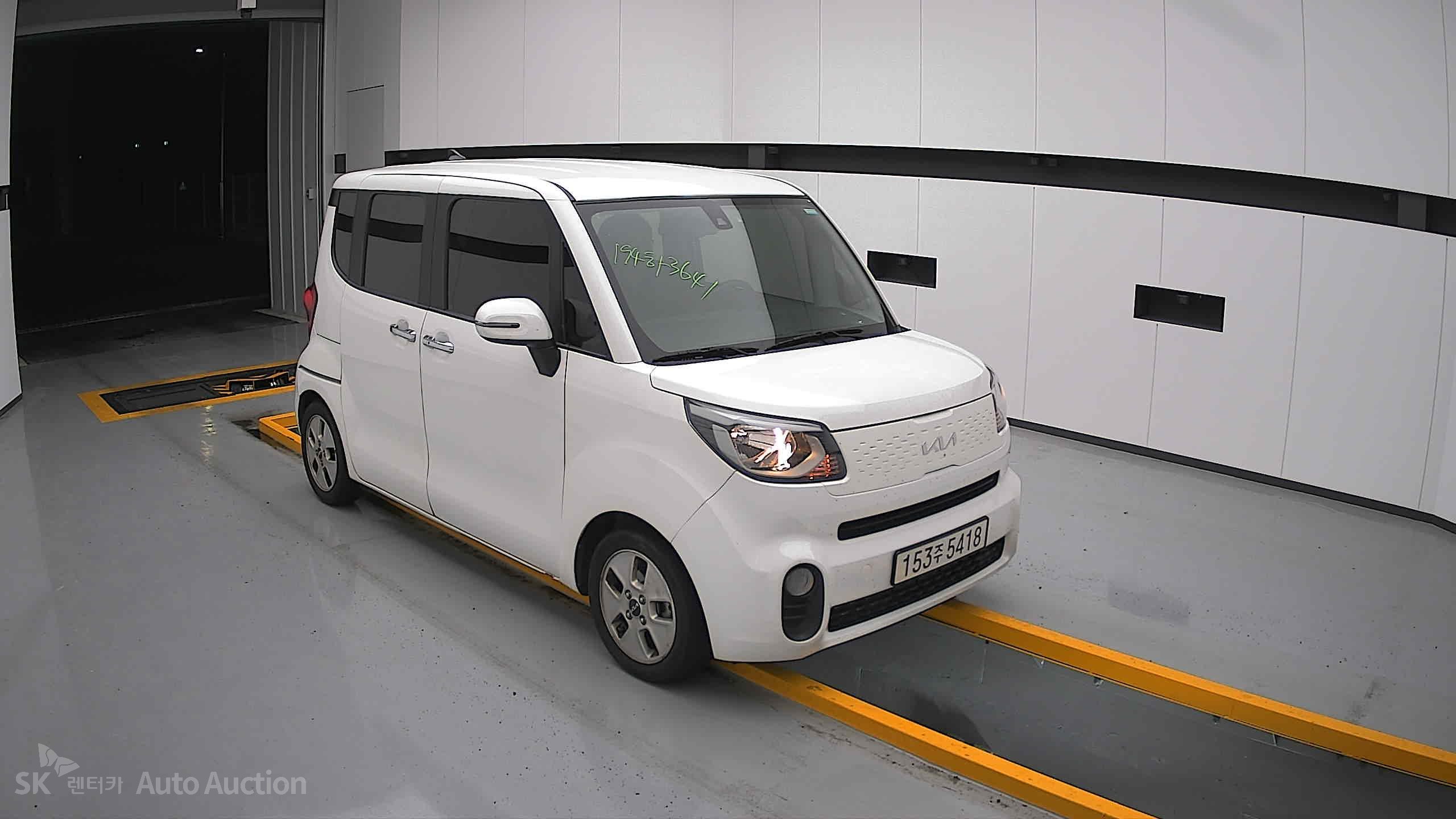 2022 - kia ray