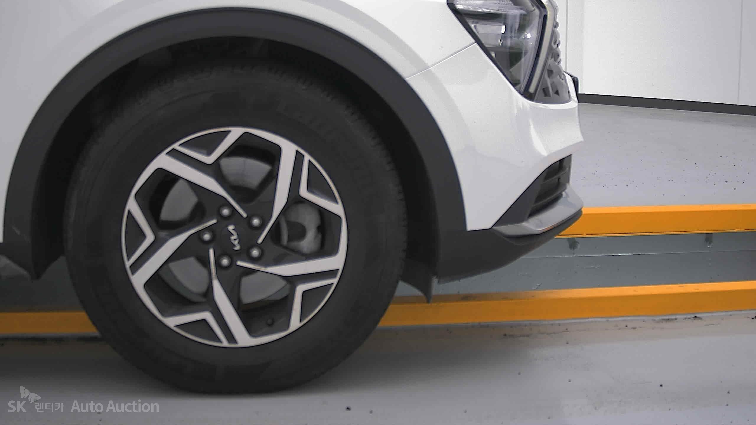 2023 - kia sportage