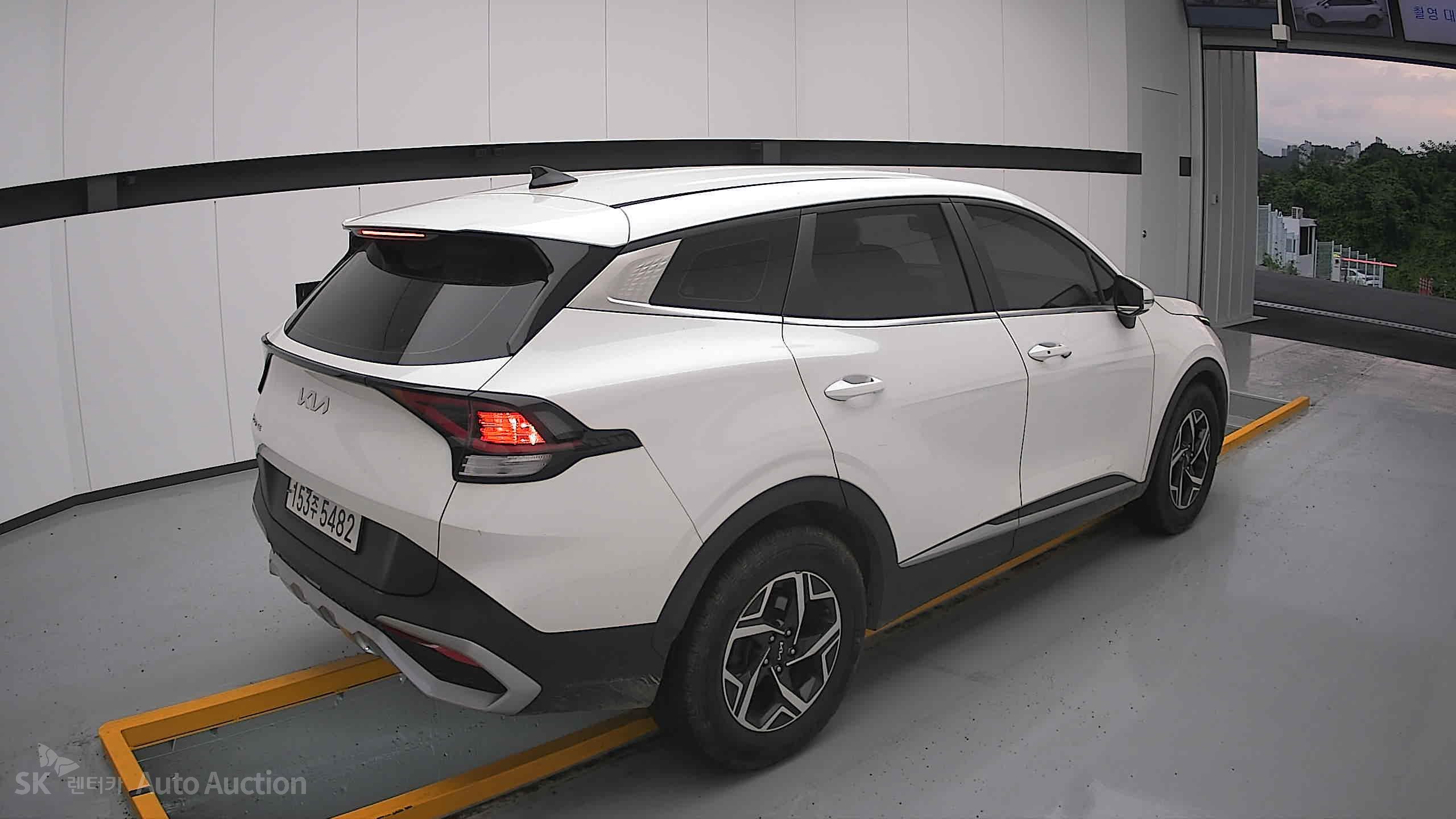 2022 - kia sportage