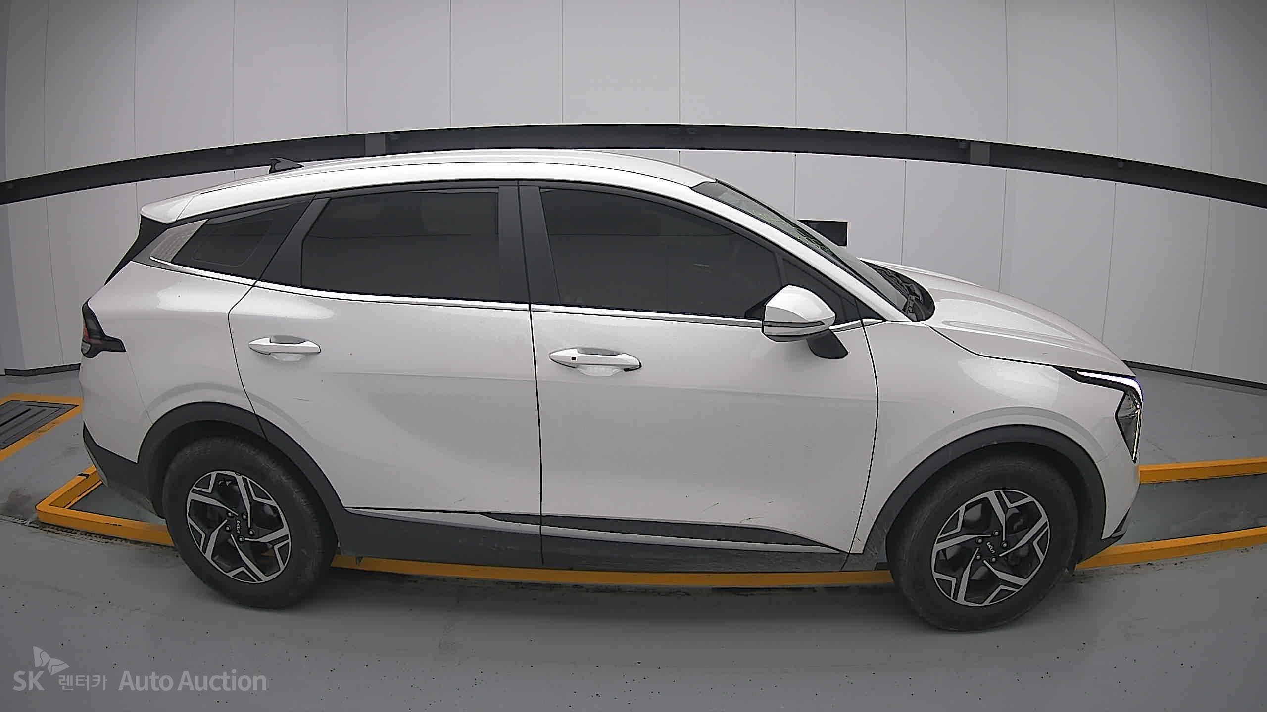 2022 - kia sportage