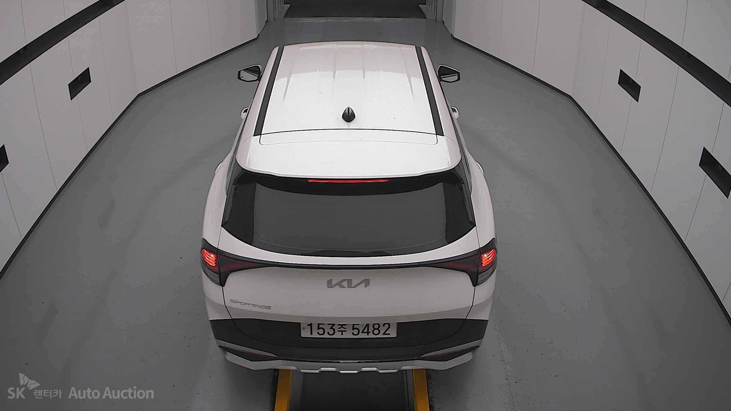 2022 - kia sportage