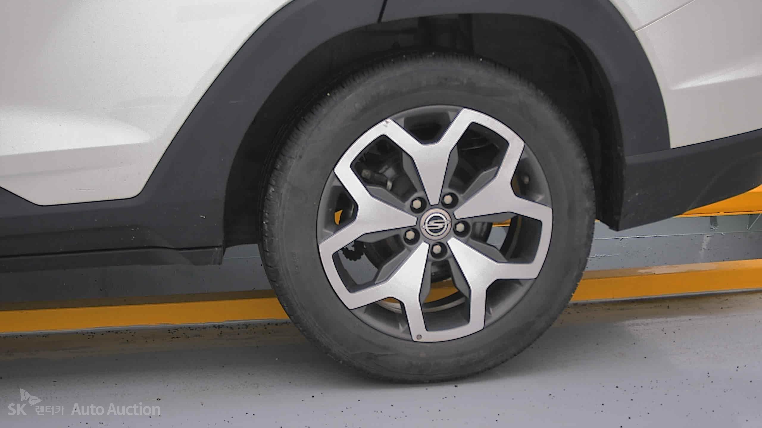 2023 - kg mobility (ssangyong) torres
