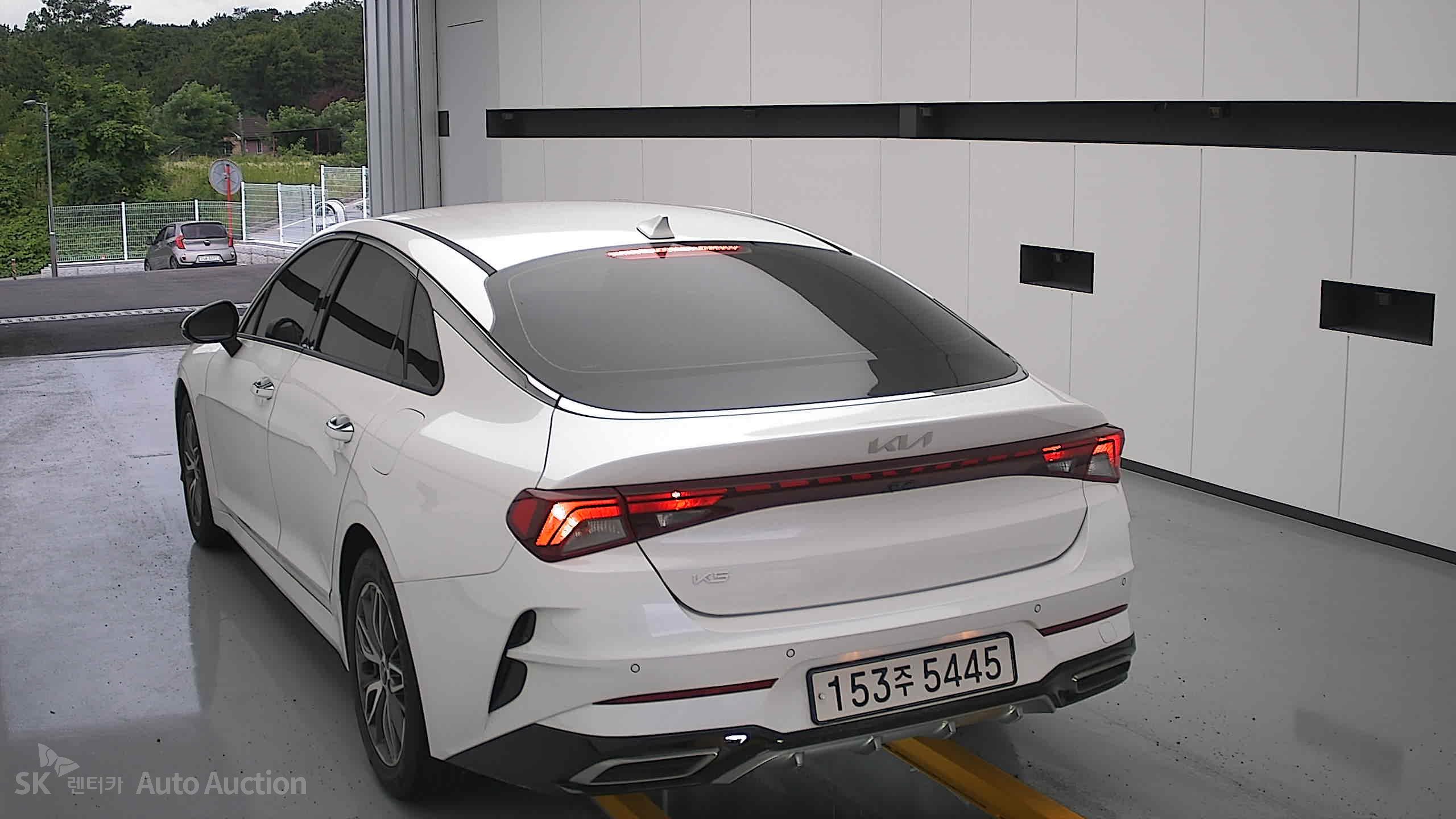 2023 - kia k5