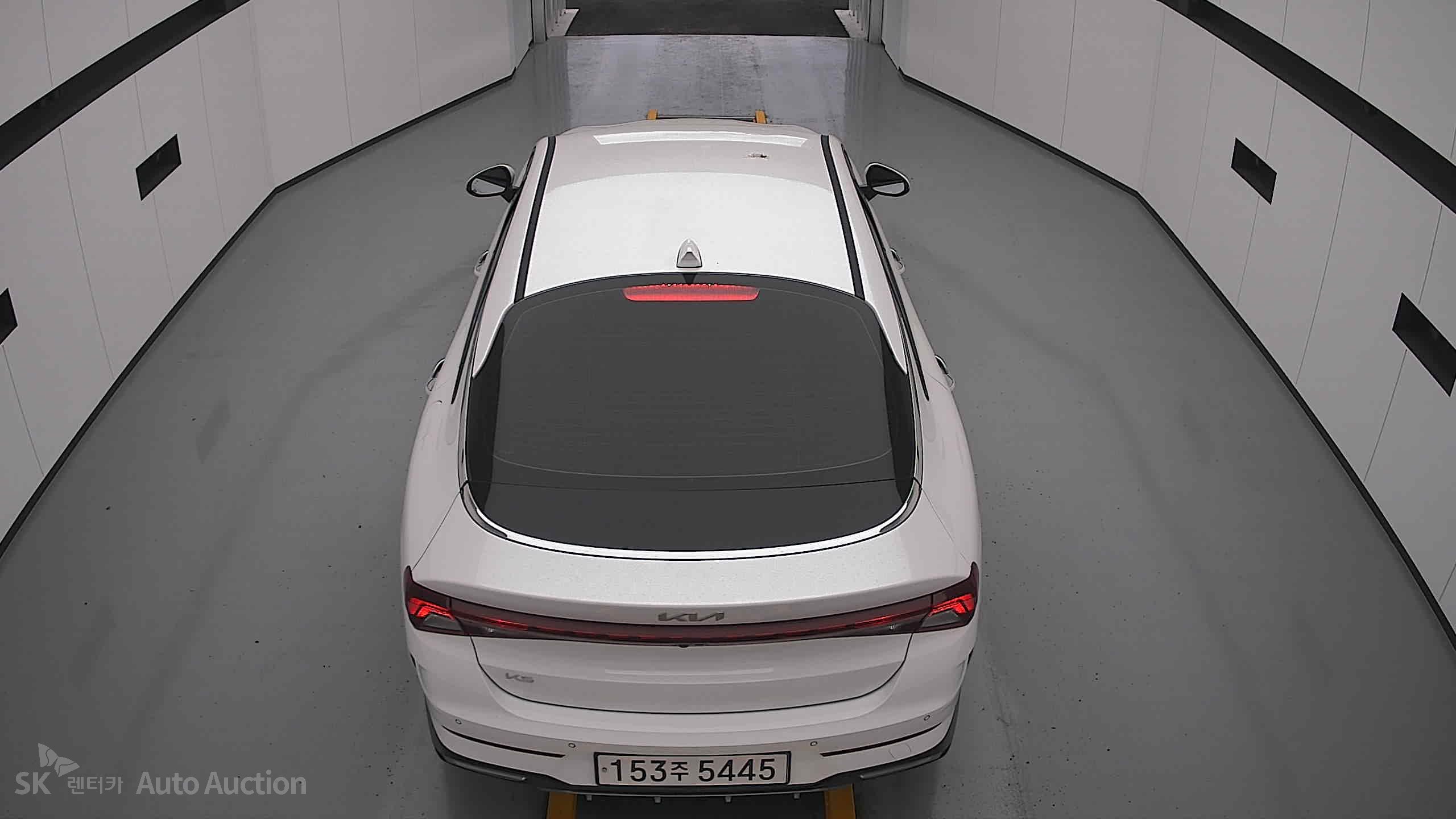 2023 - kia k5