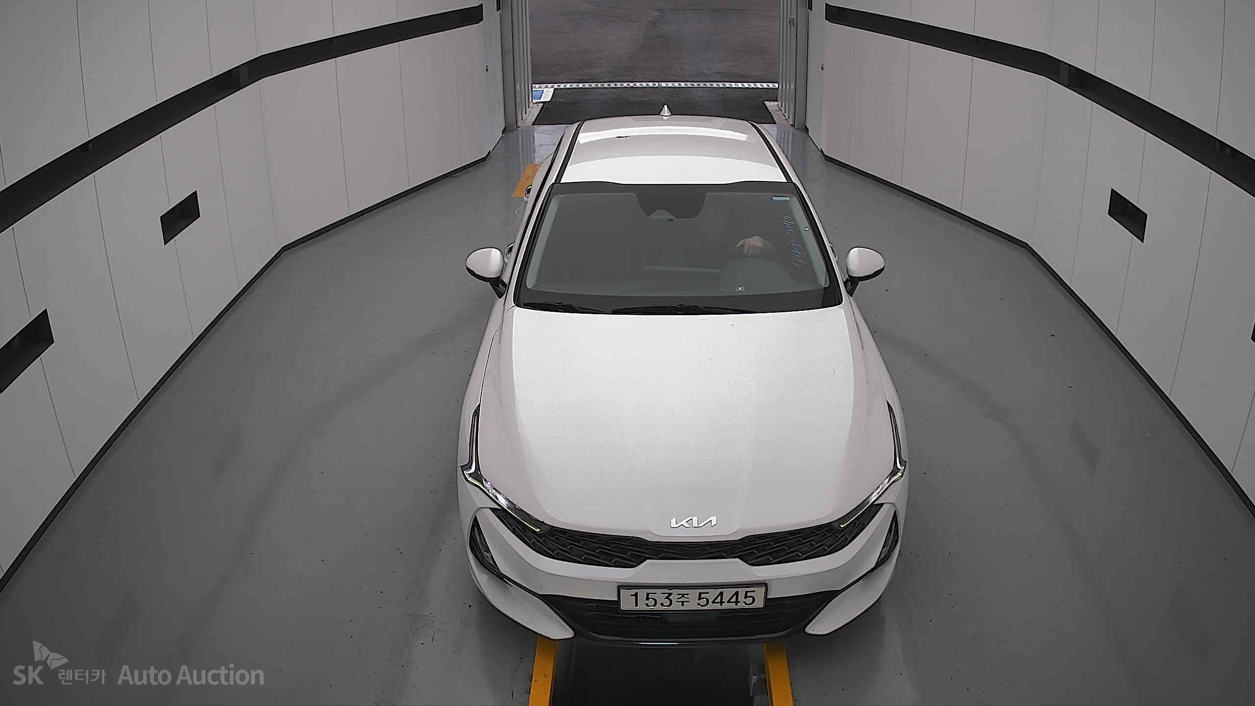 2023 - kia k5