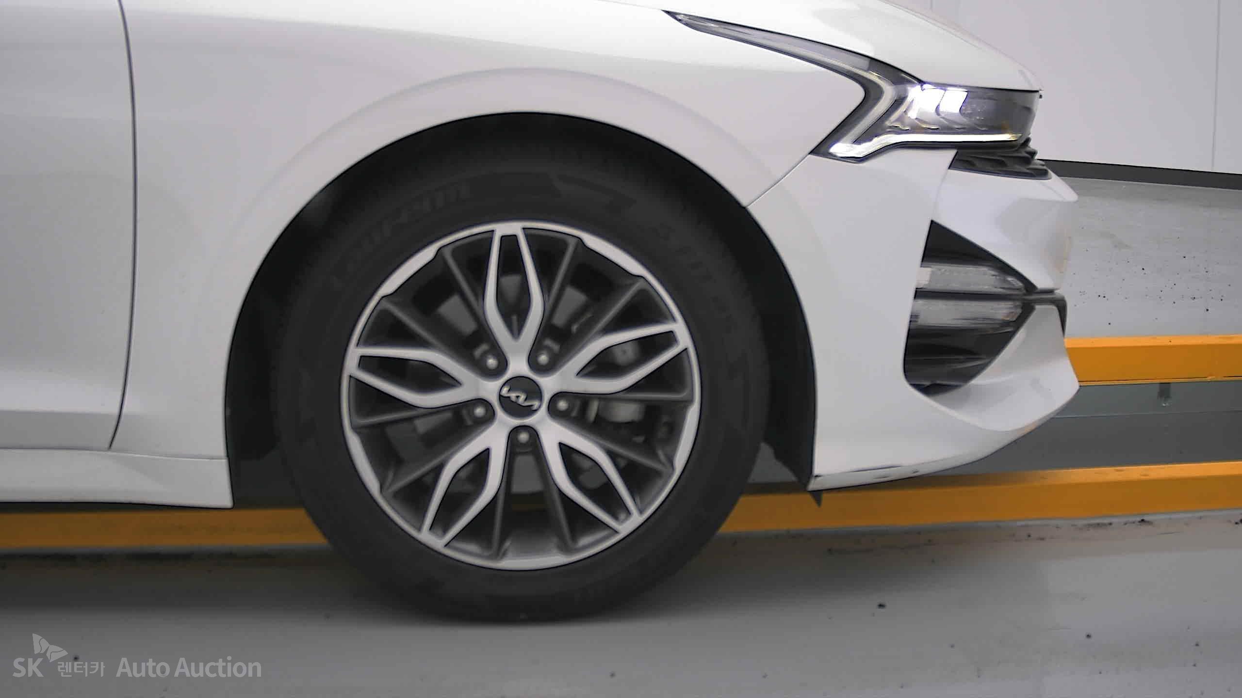2023 - kia k5