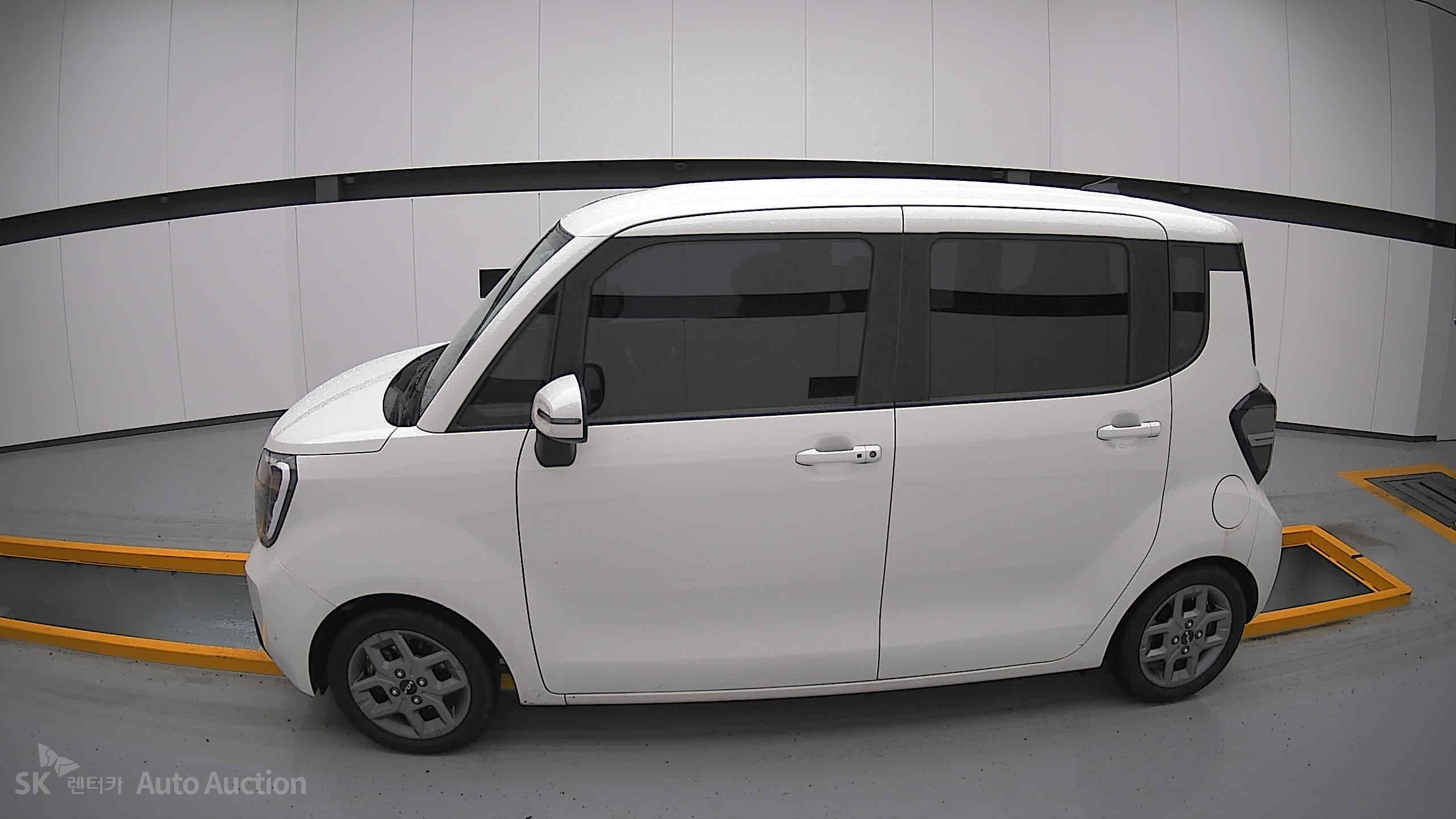 2023 - kia ray