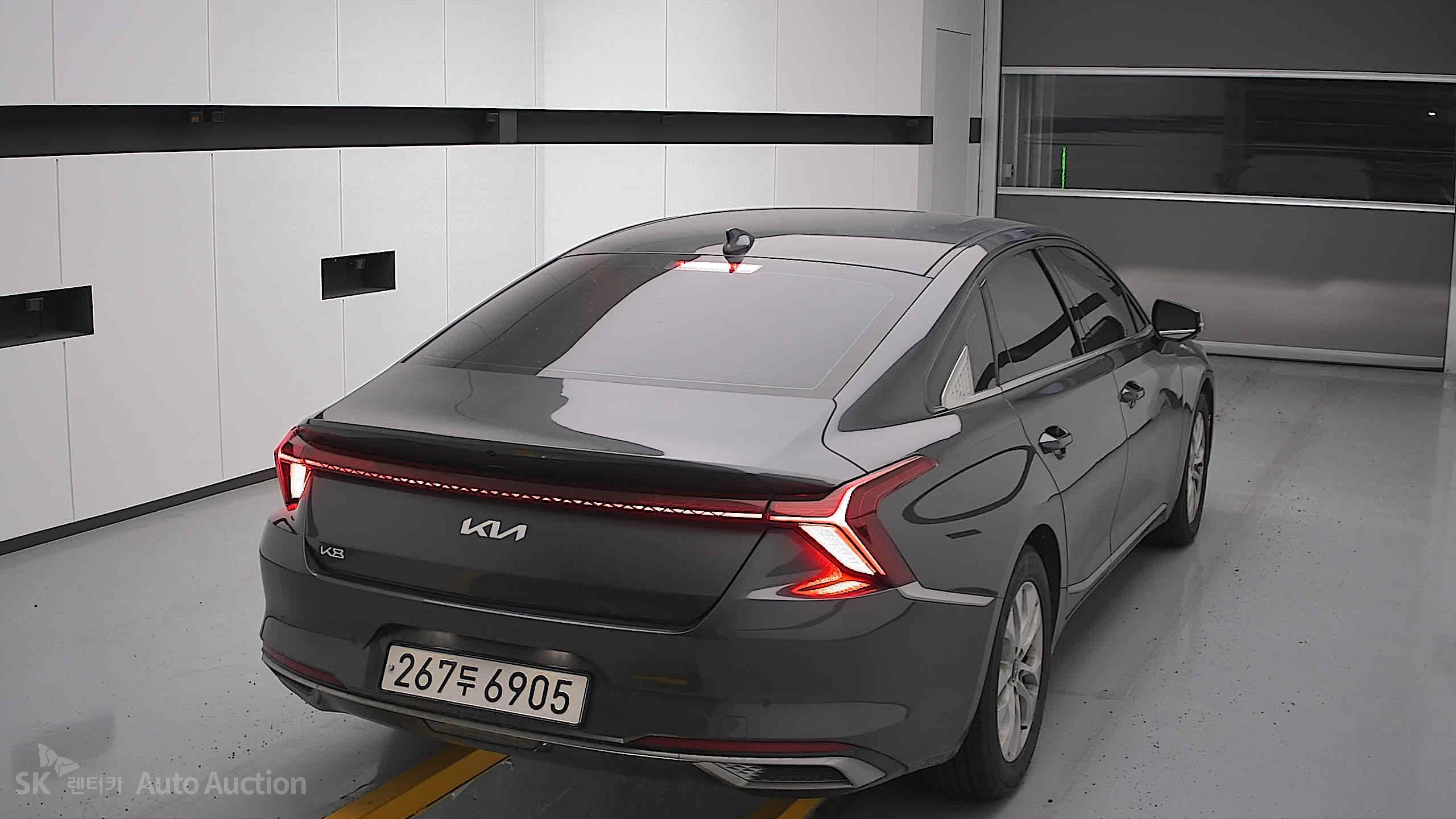 2023 - kia k8