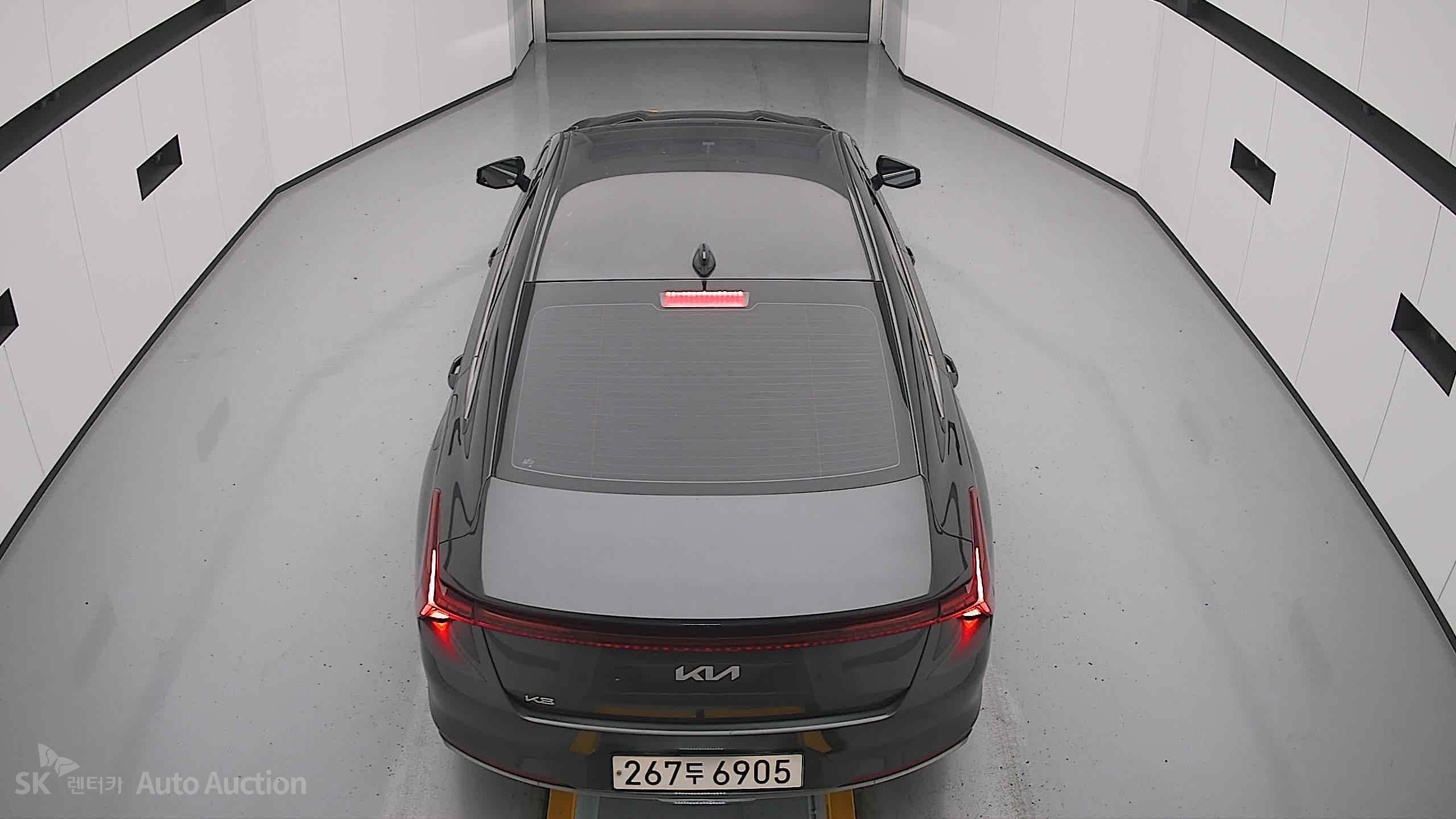 2023 - kia k8