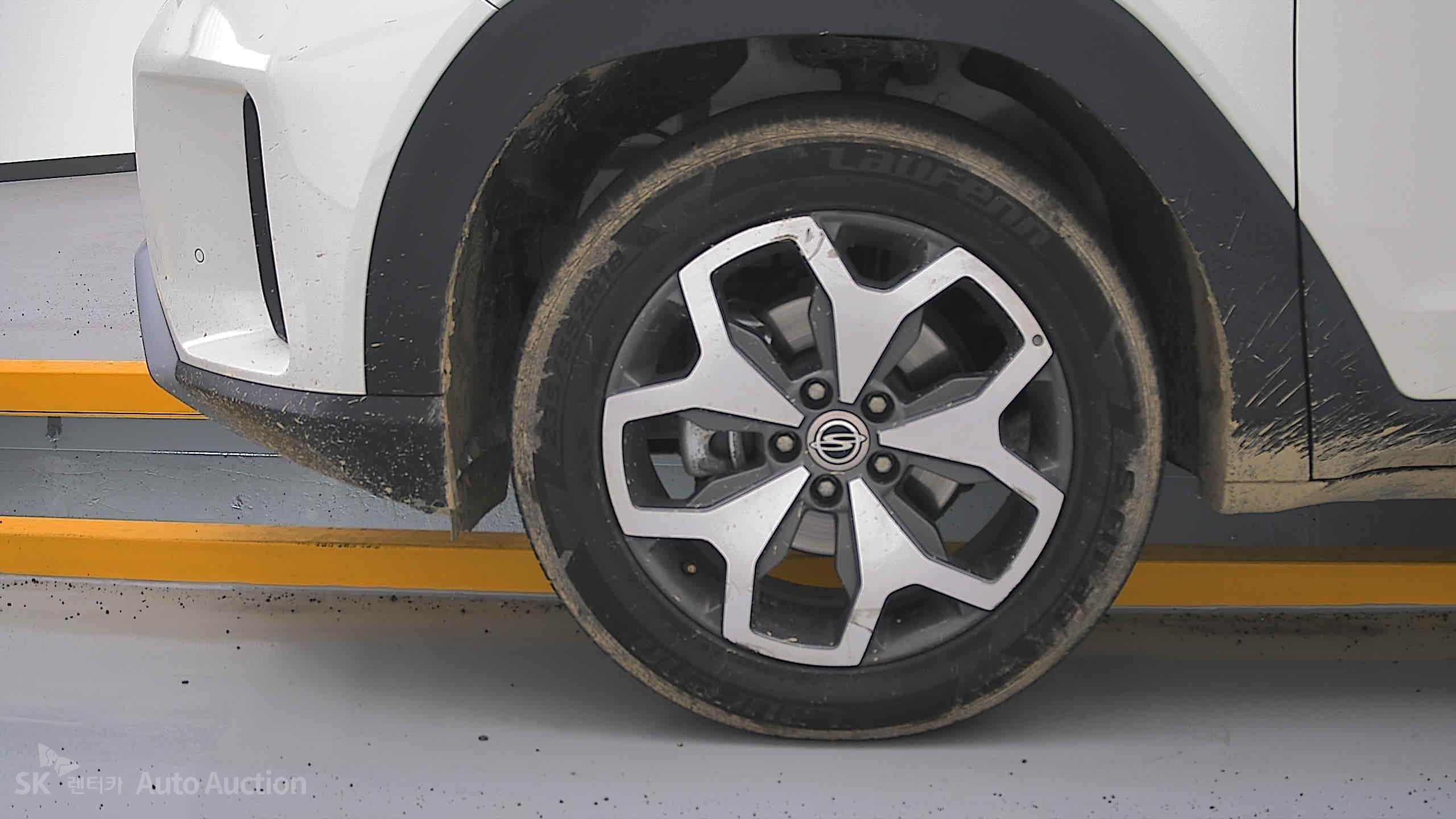 2023 - kg mobility (ssangyong) torres