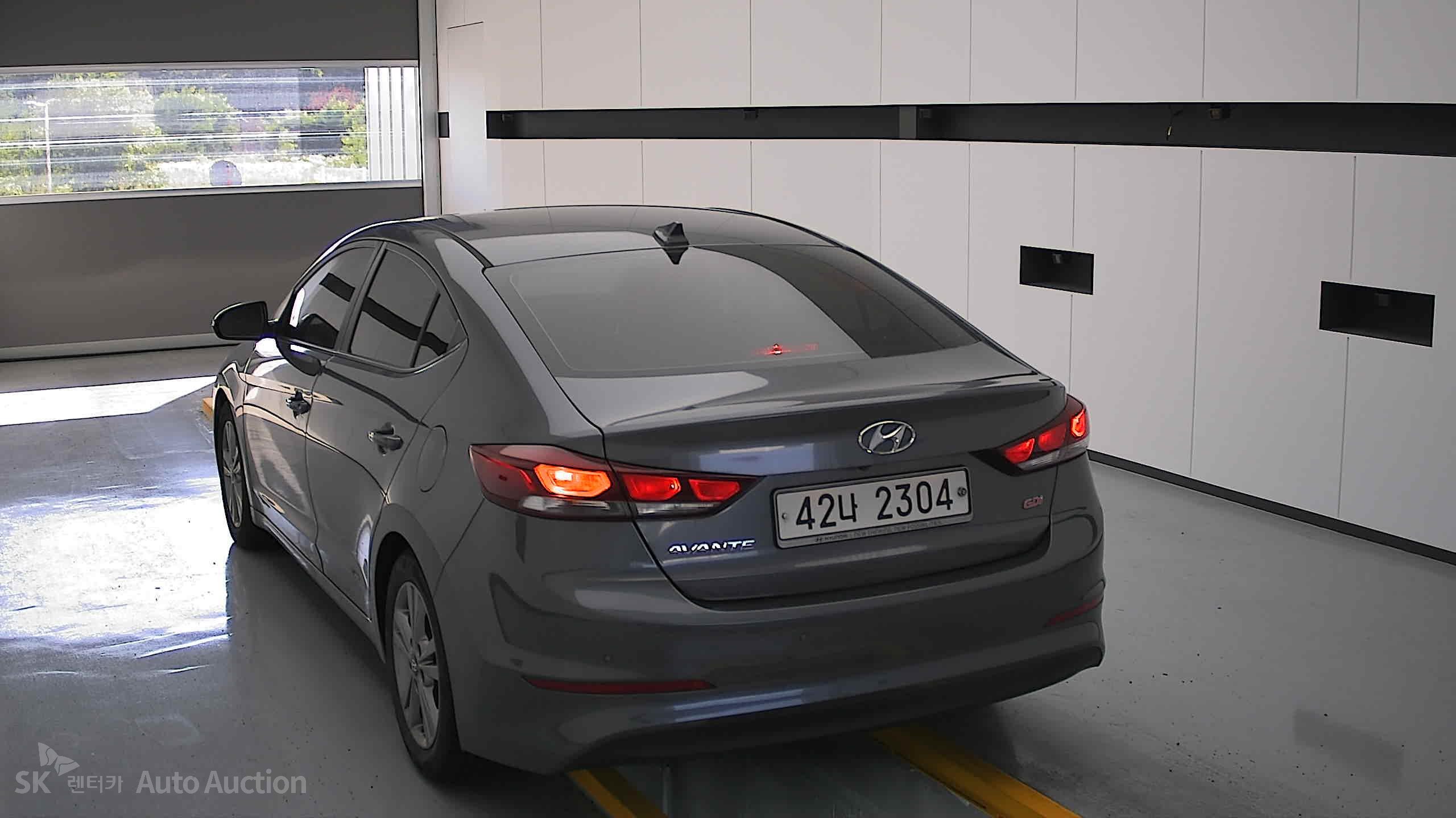 2017 - hyundai avante ad