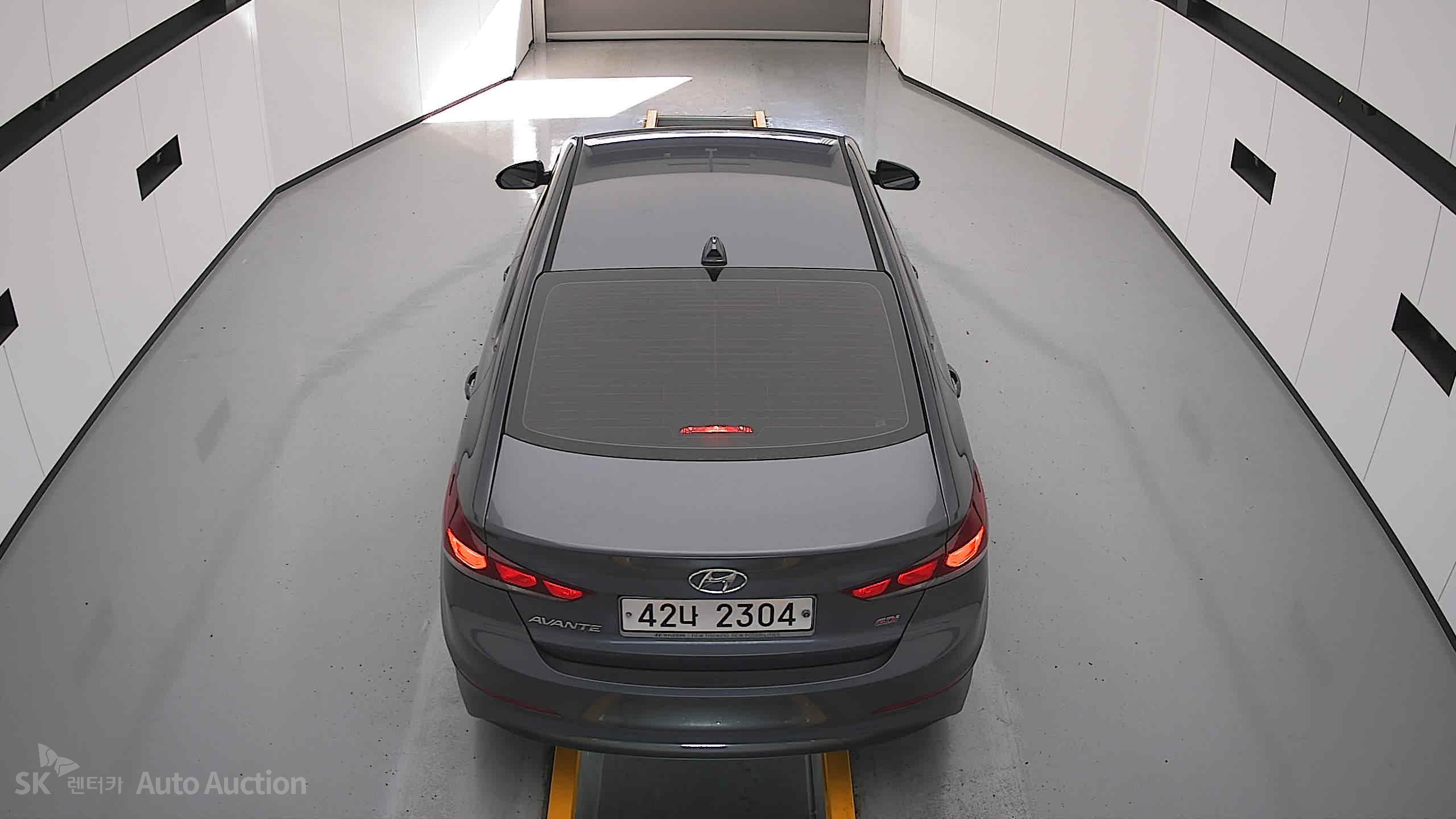 2017 - hyundai avante ad