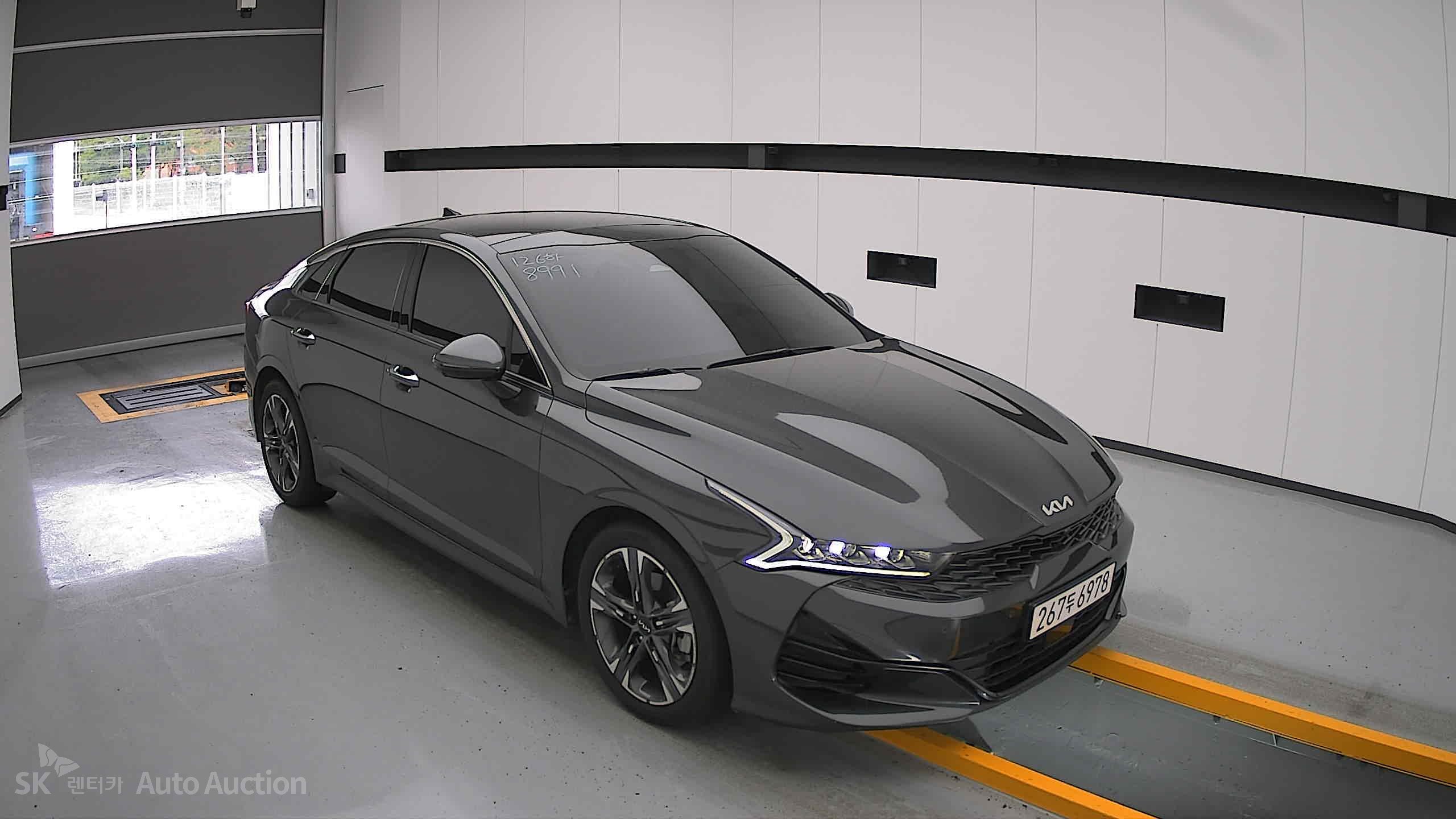 2022 - kia k5