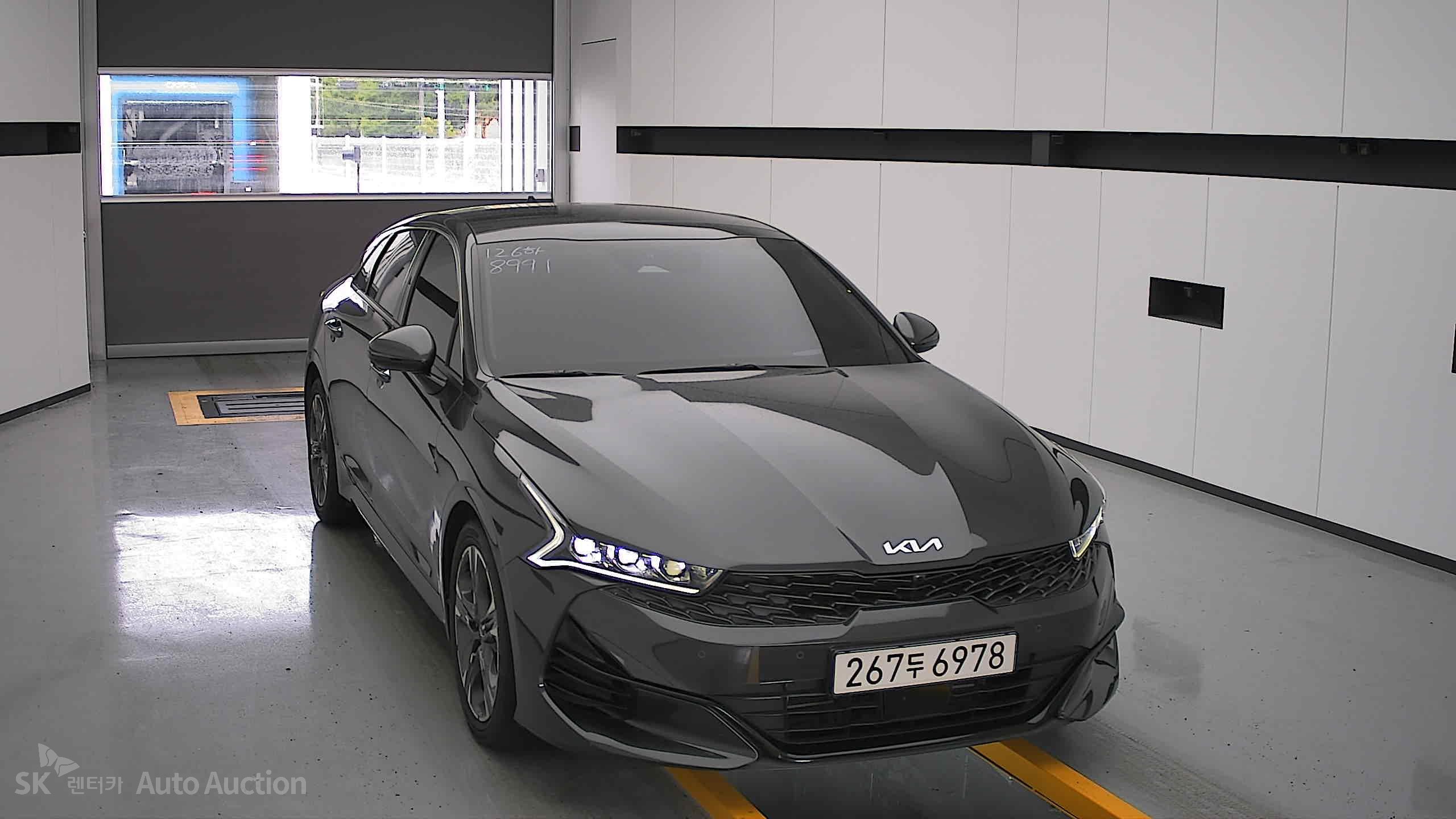 2022 - kia k5