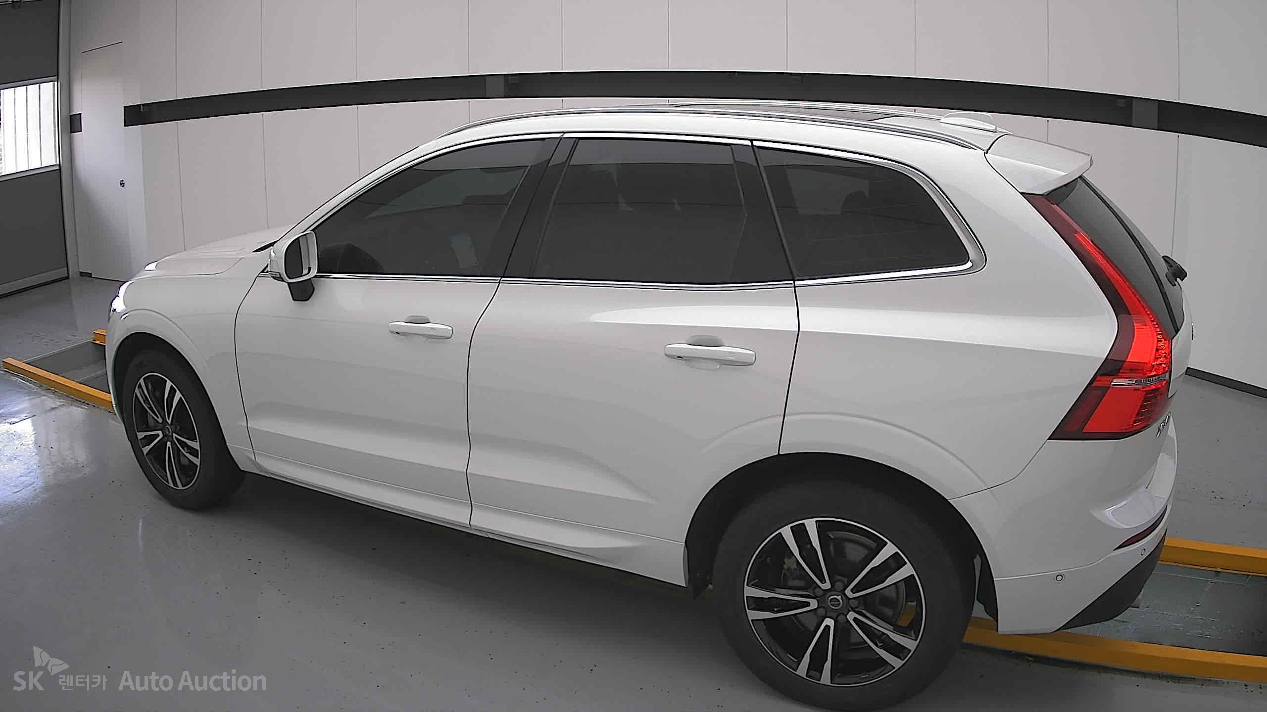 2019 - volvo xc60