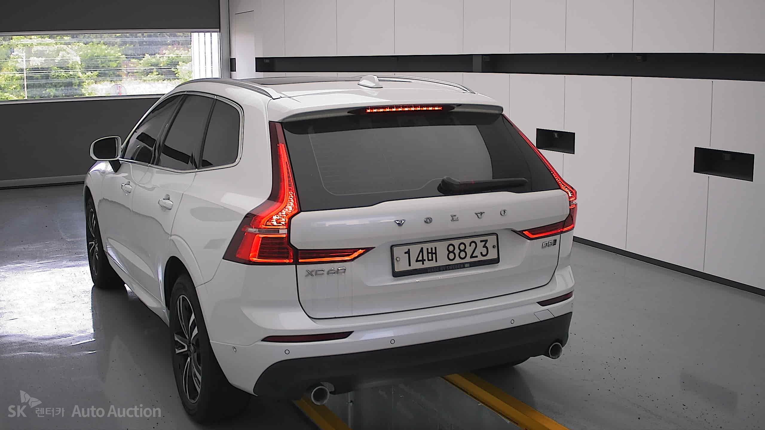 2019 - volvo xc60