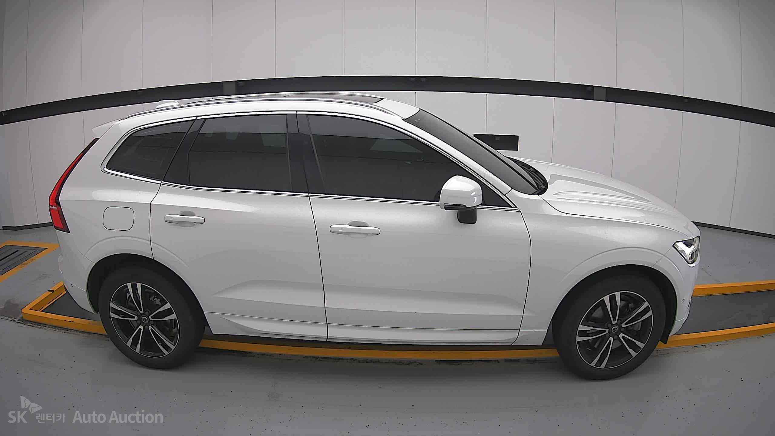 2019 - volvo xc60