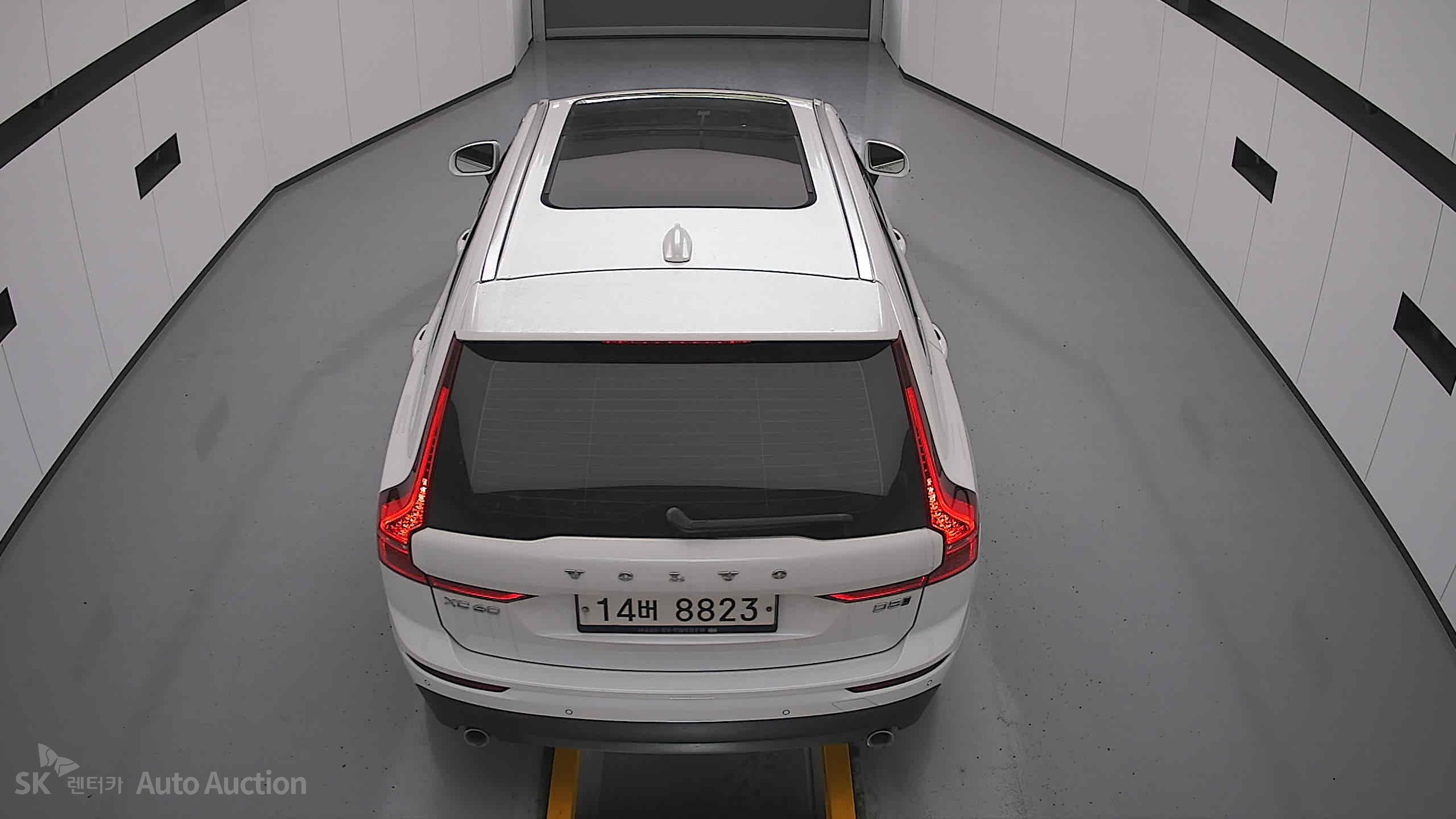 2019 - volvo xc60