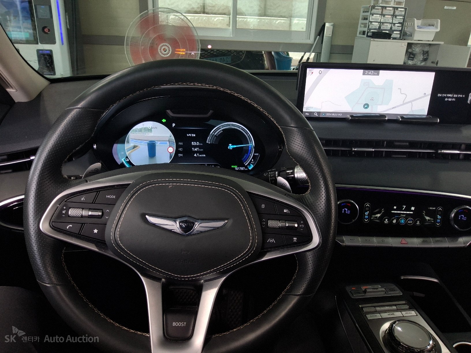 2022 - genesis egv70