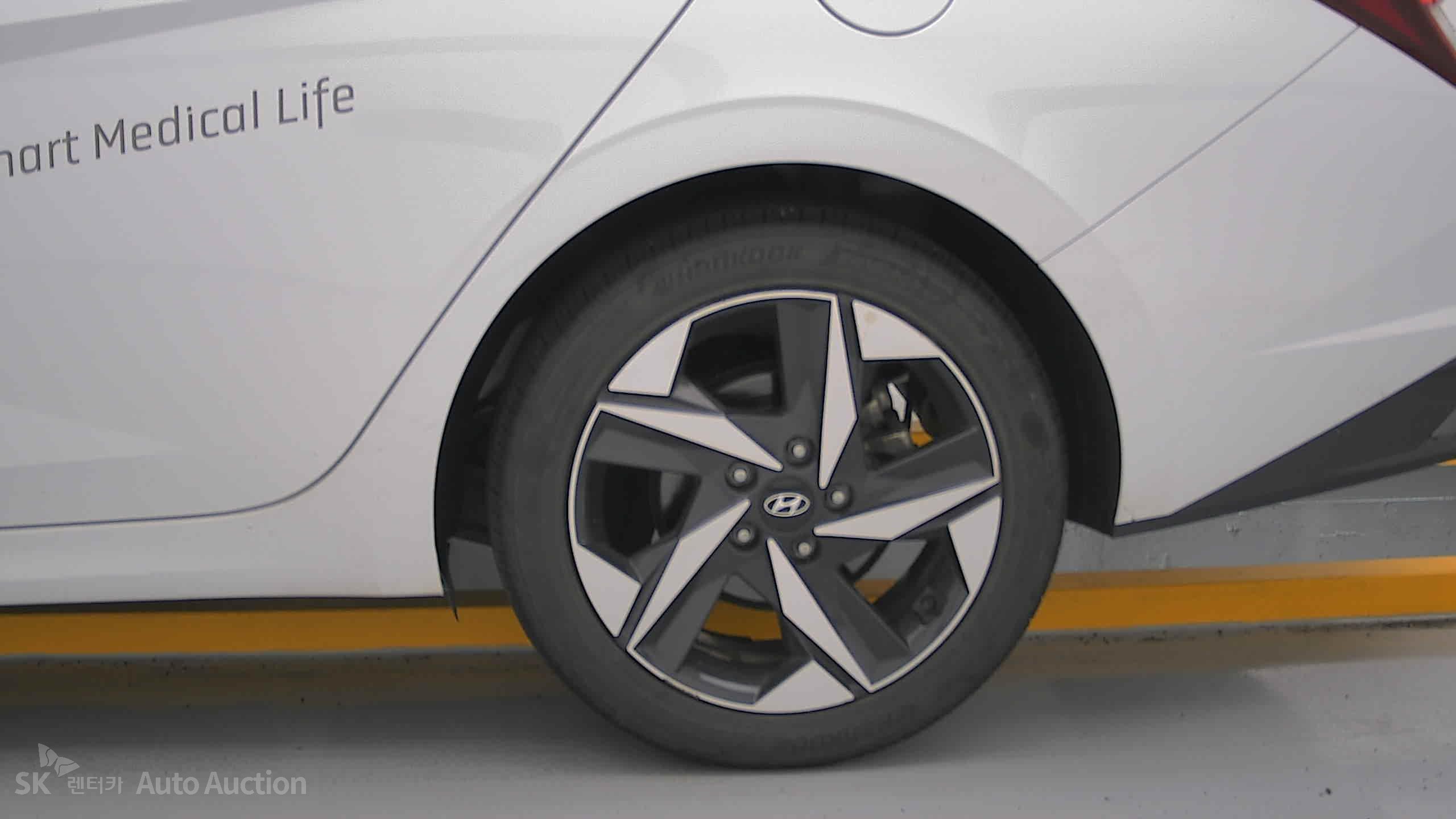 2023 - hyundai avante