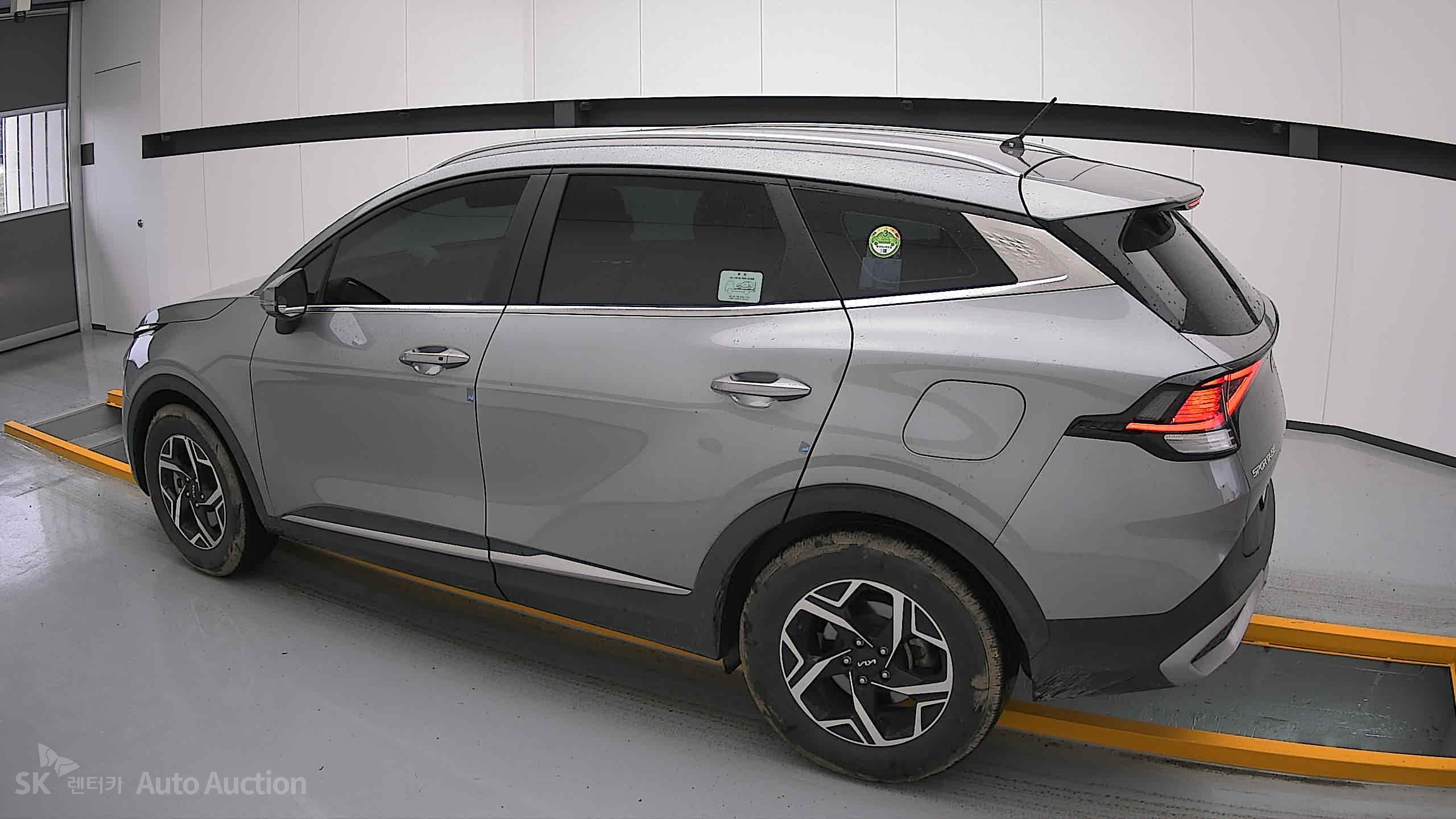2022 - kia sportage