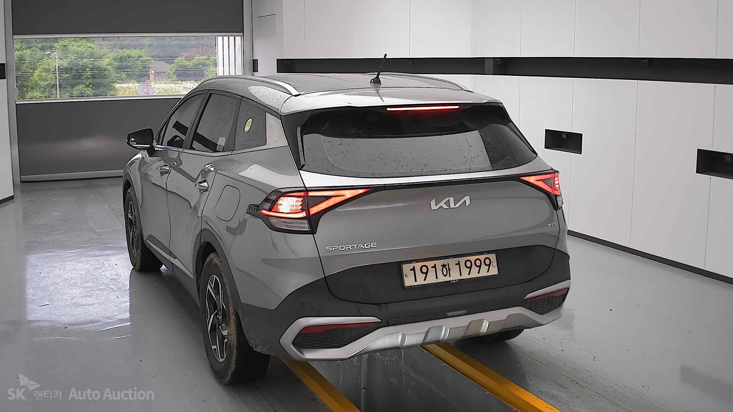 2022 - kia sportage