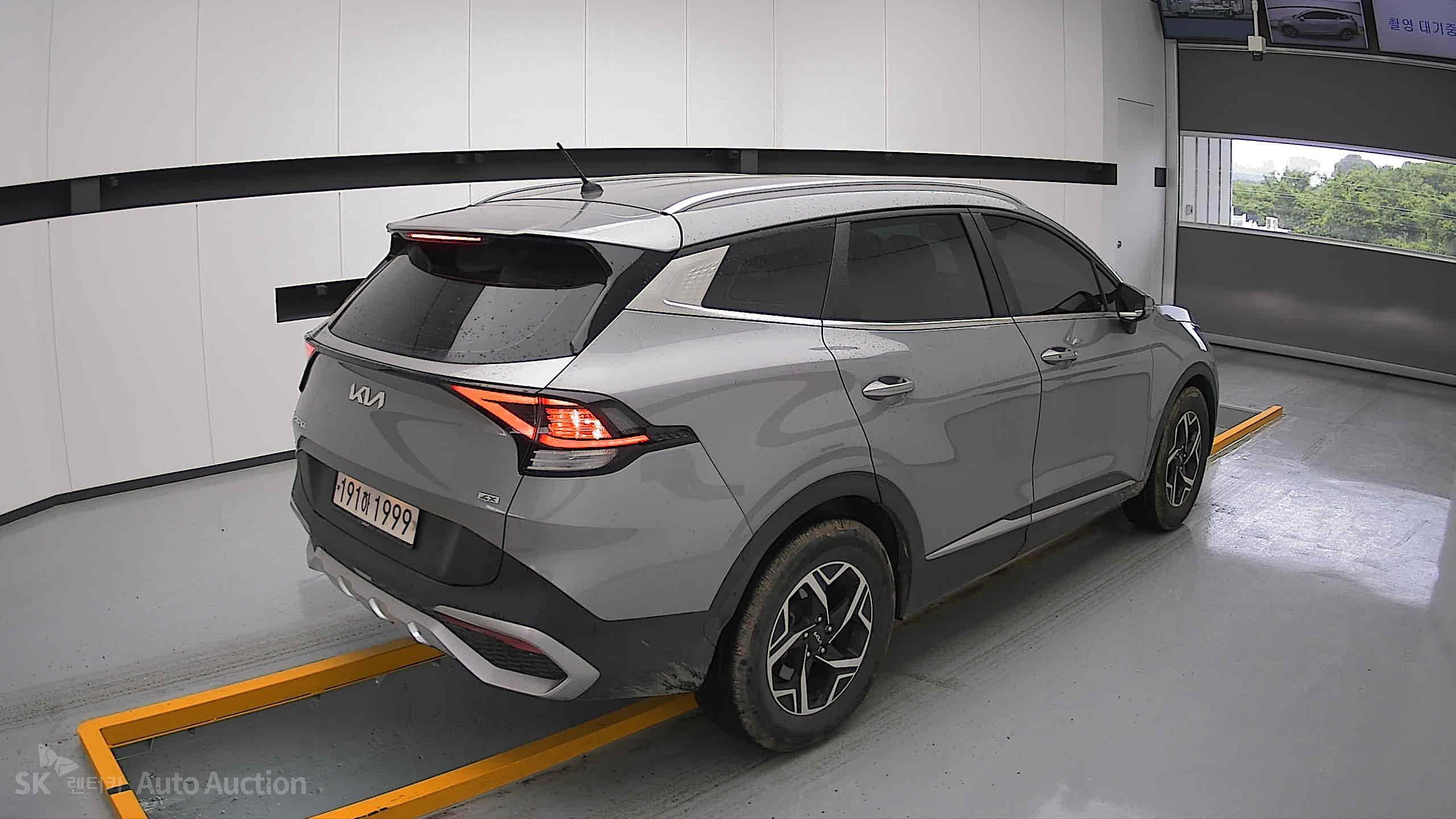 2022 - kia sportage