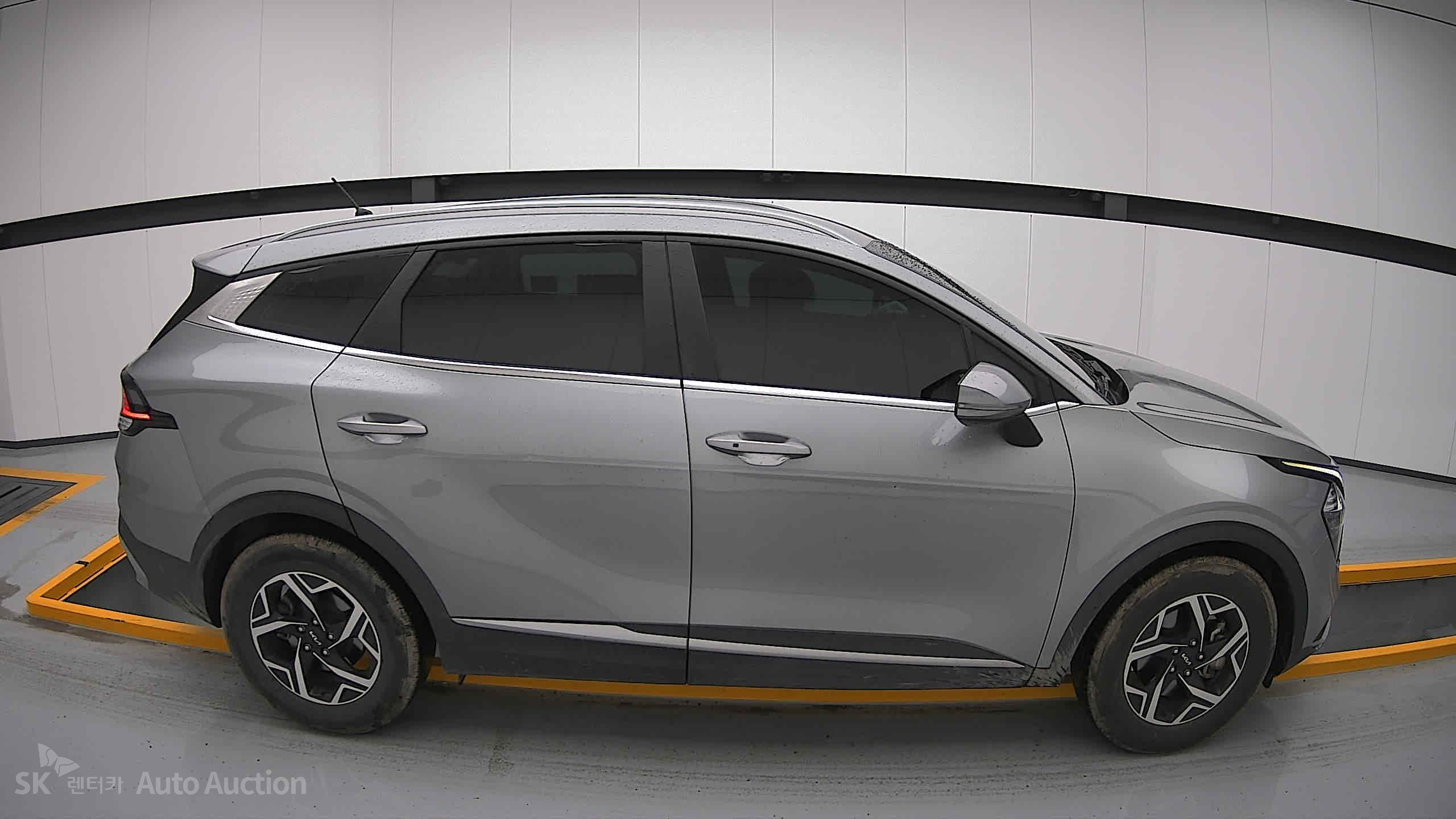 2022 - kia sportage