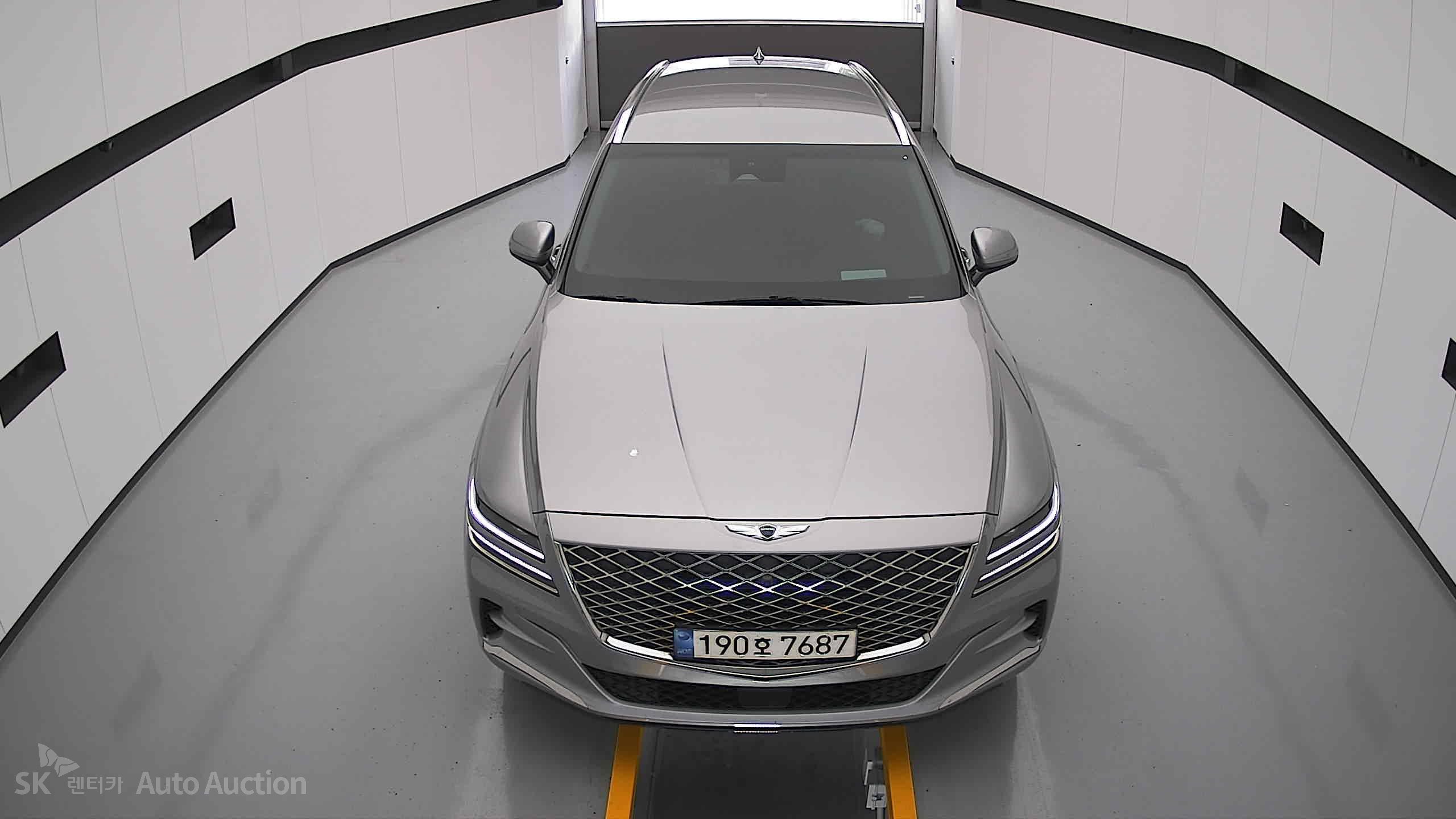 2022 - genesis gv80