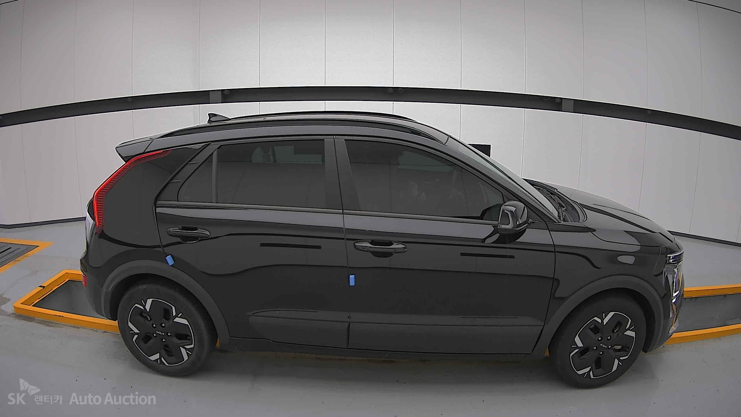 2023 - kia niro ev