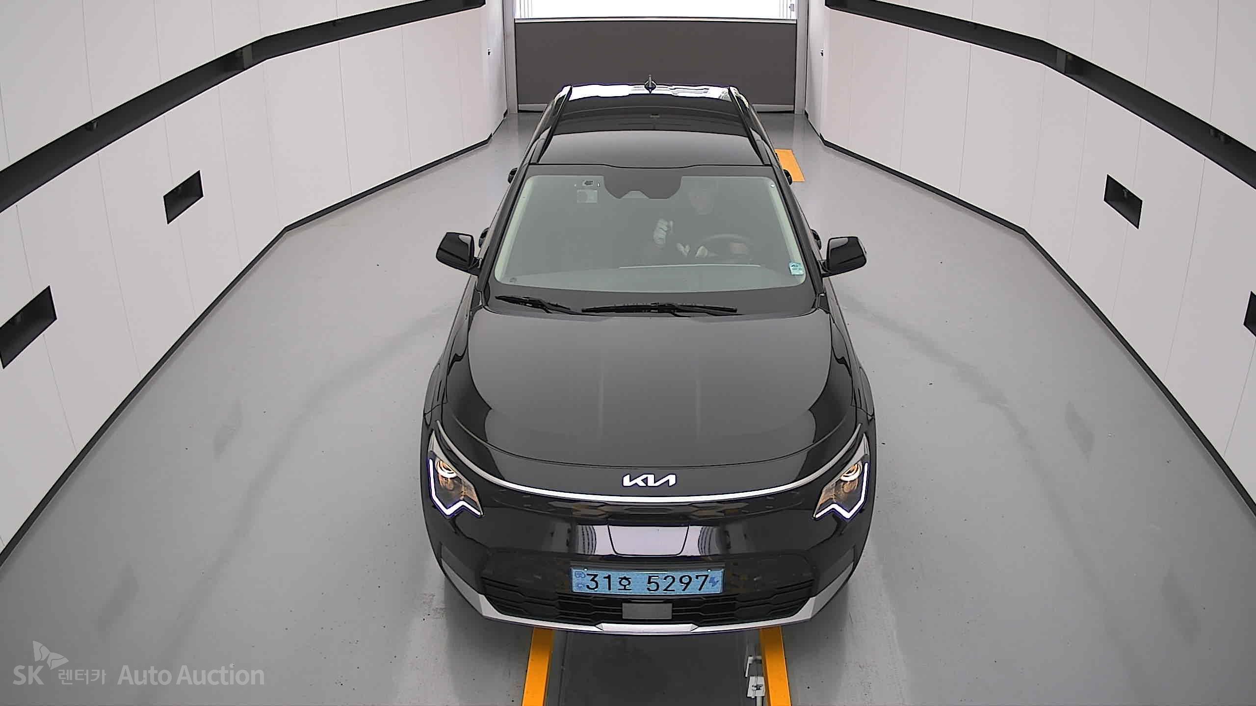 2023 - kia niro ev