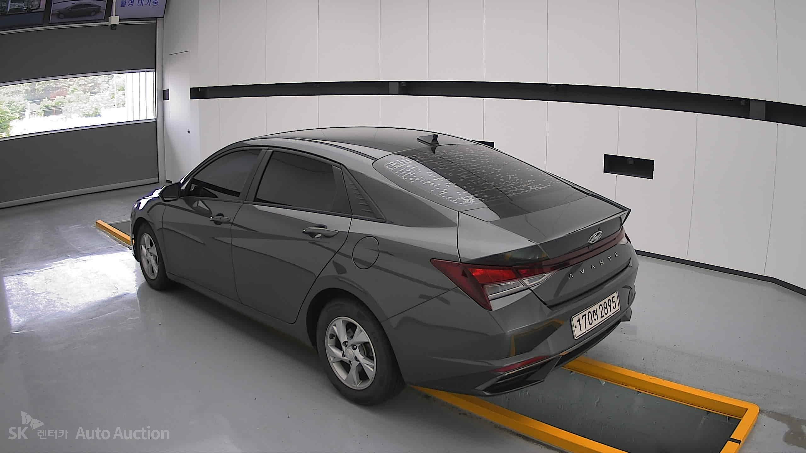 2021 - hyundai avante
