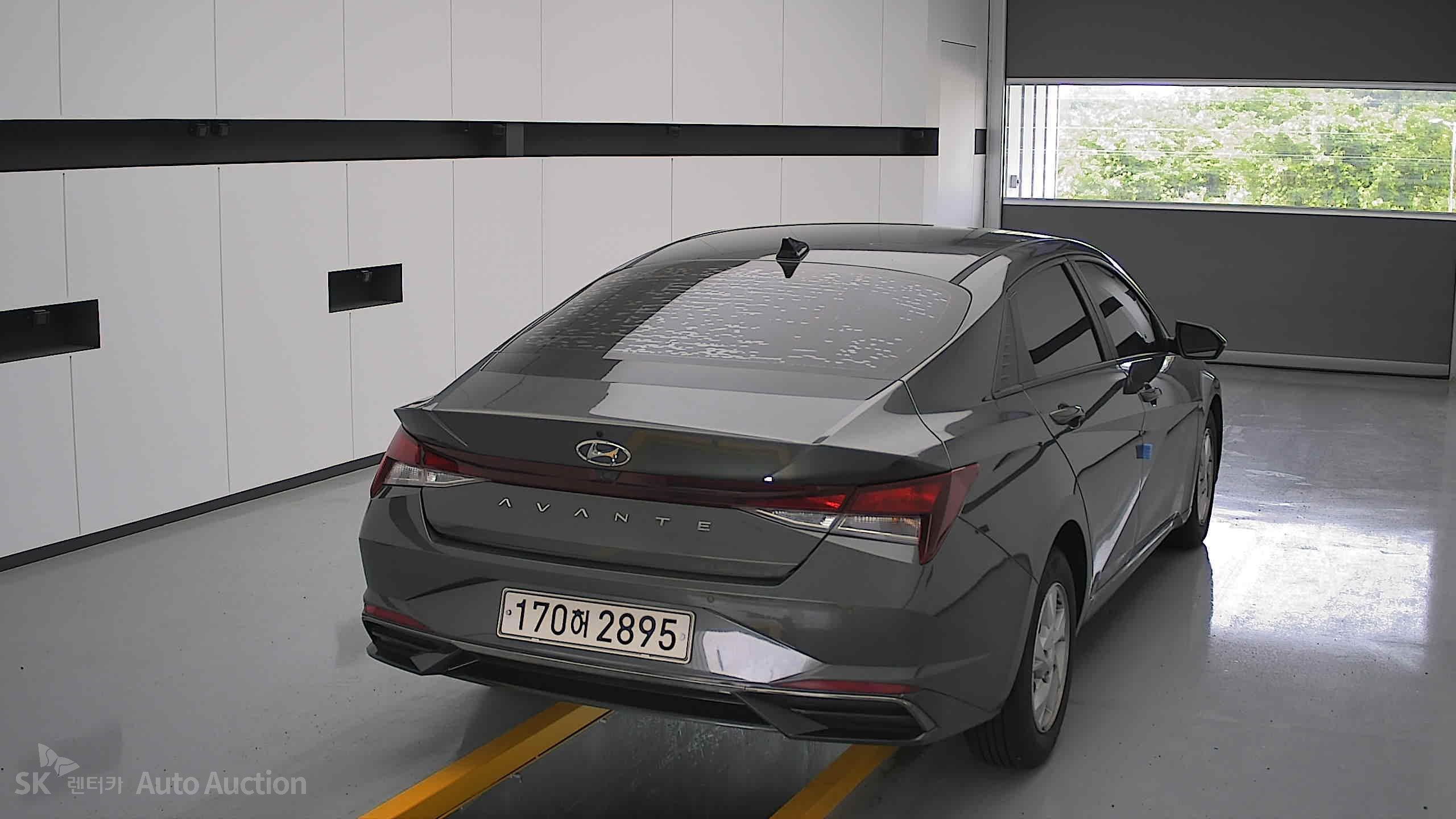 2021 - hyundai avante