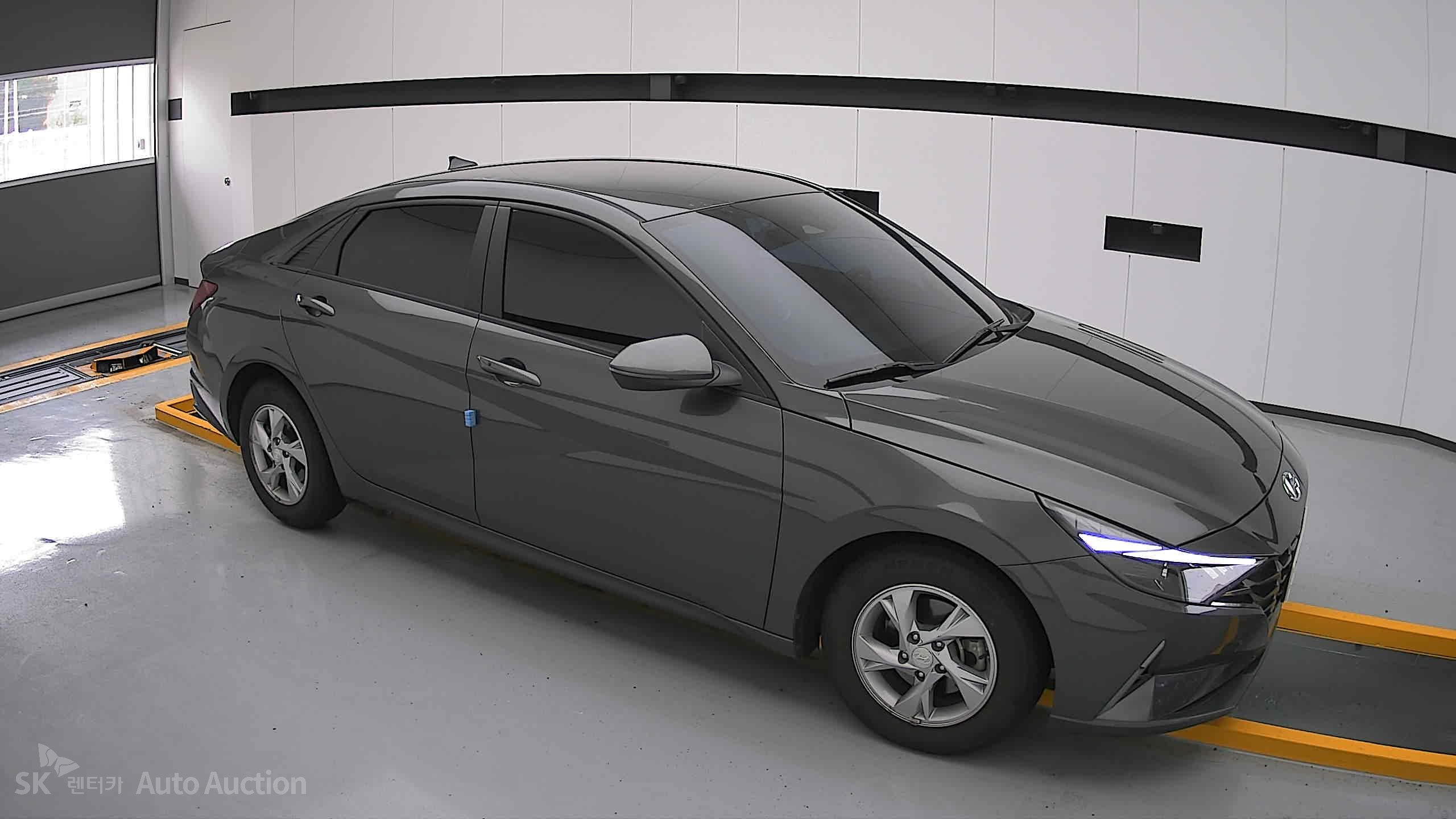 2021 - hyundai avante