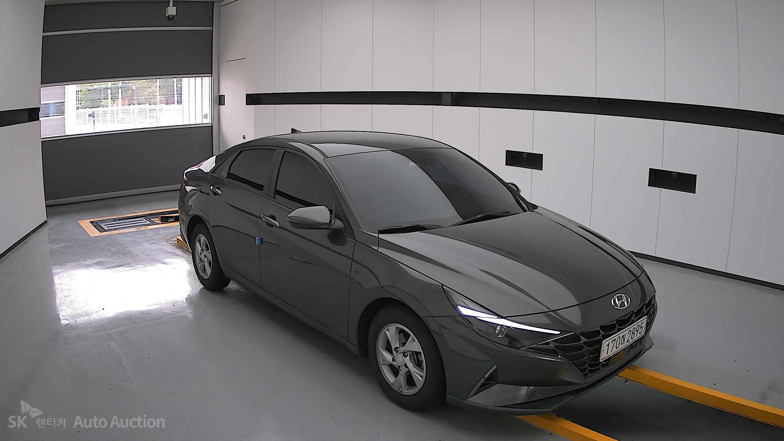 2021 - hyundai avante