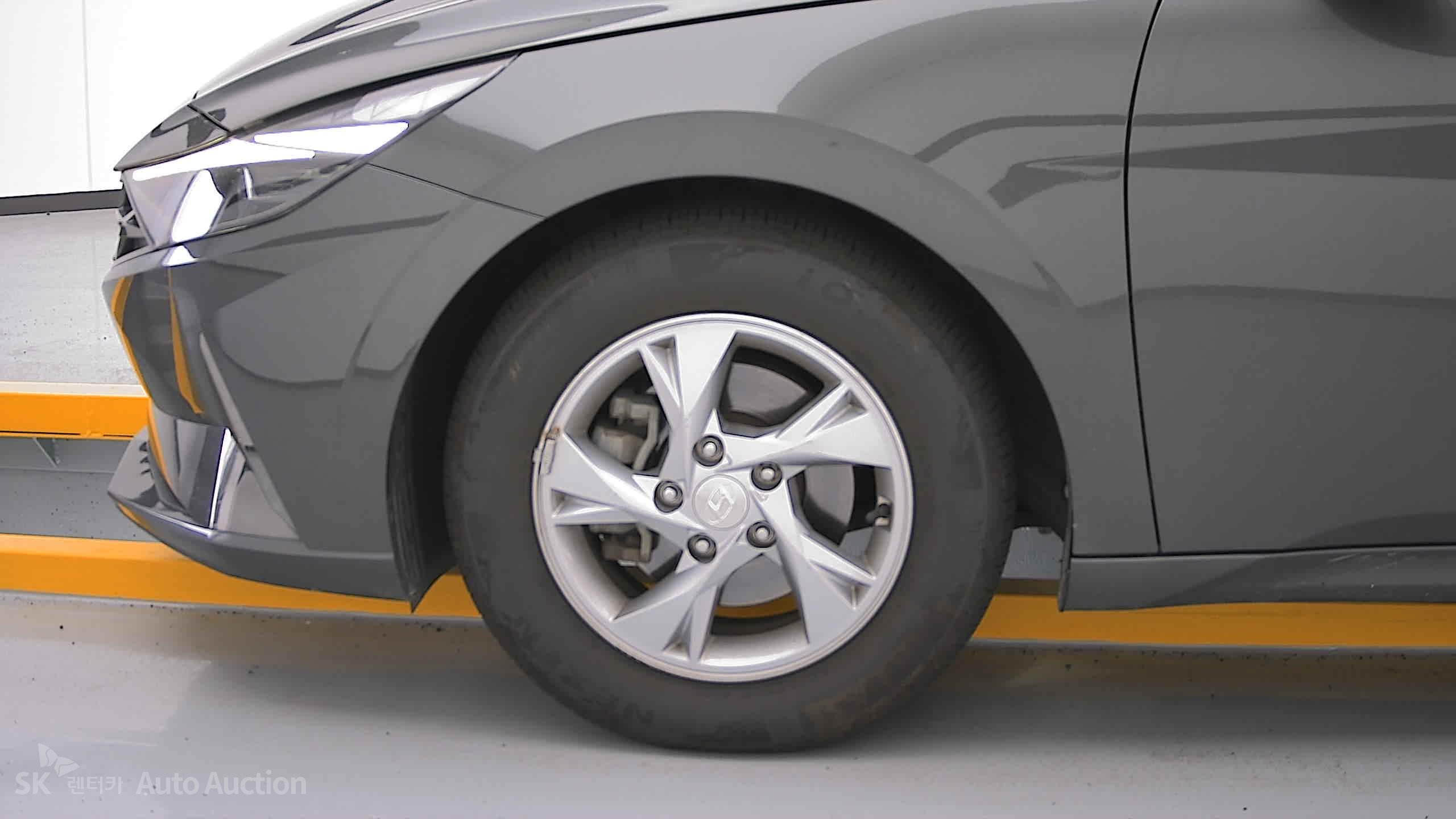2021 - hyundai avante