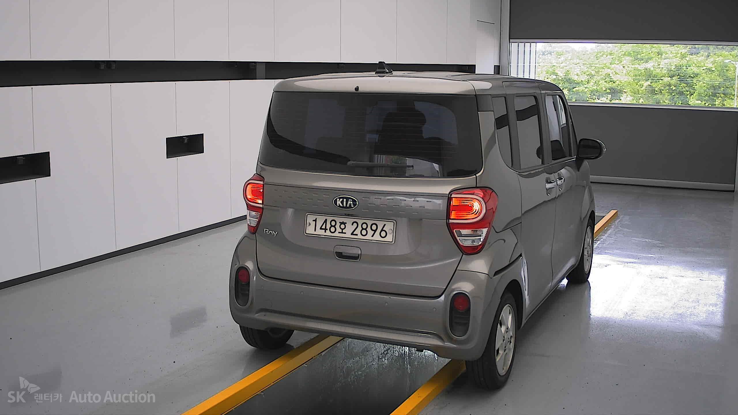 2021 - kia ray