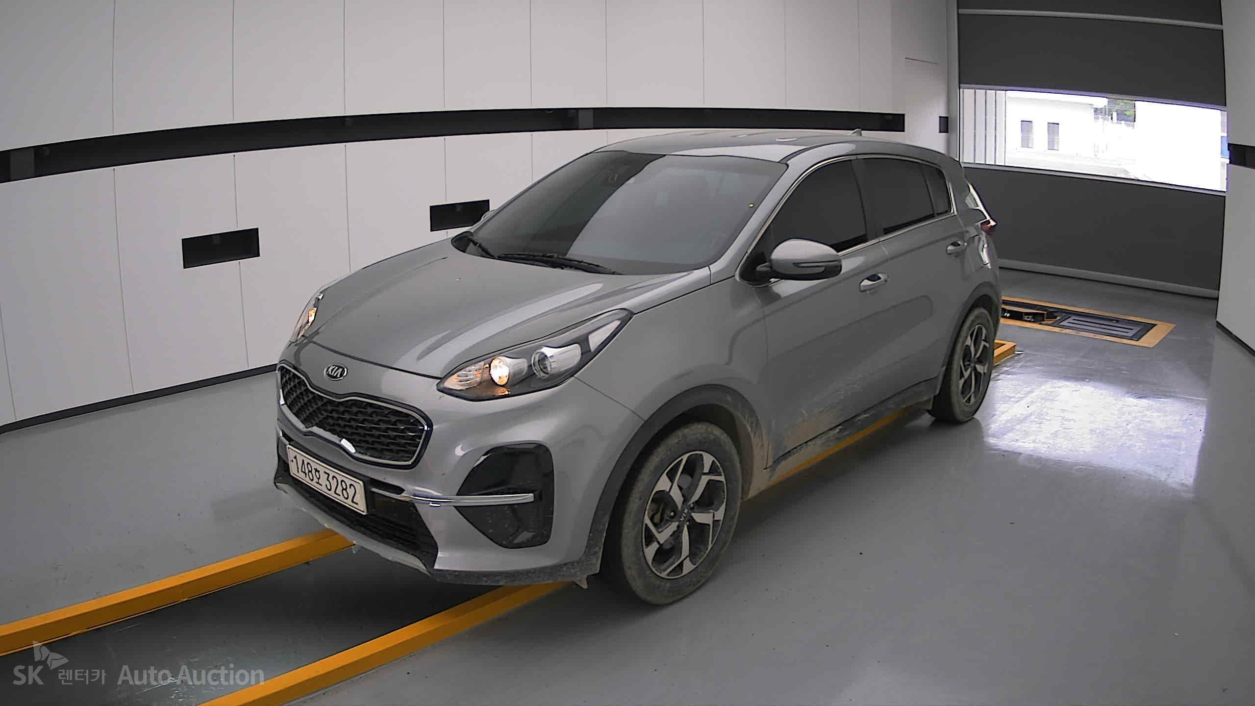 2022 - kia sportage