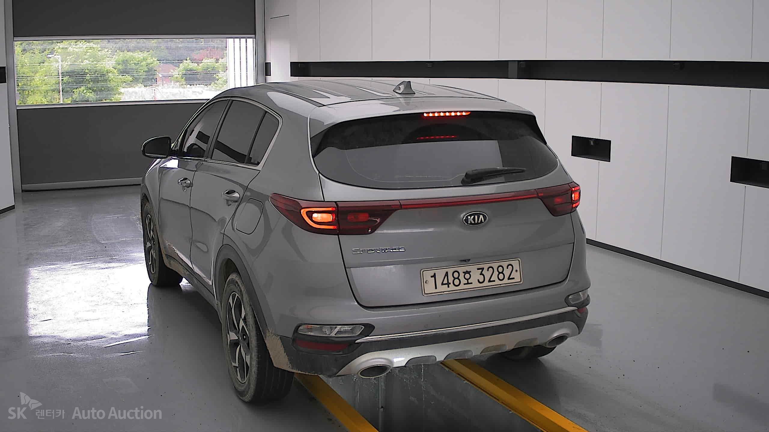 2022 - kia sportage