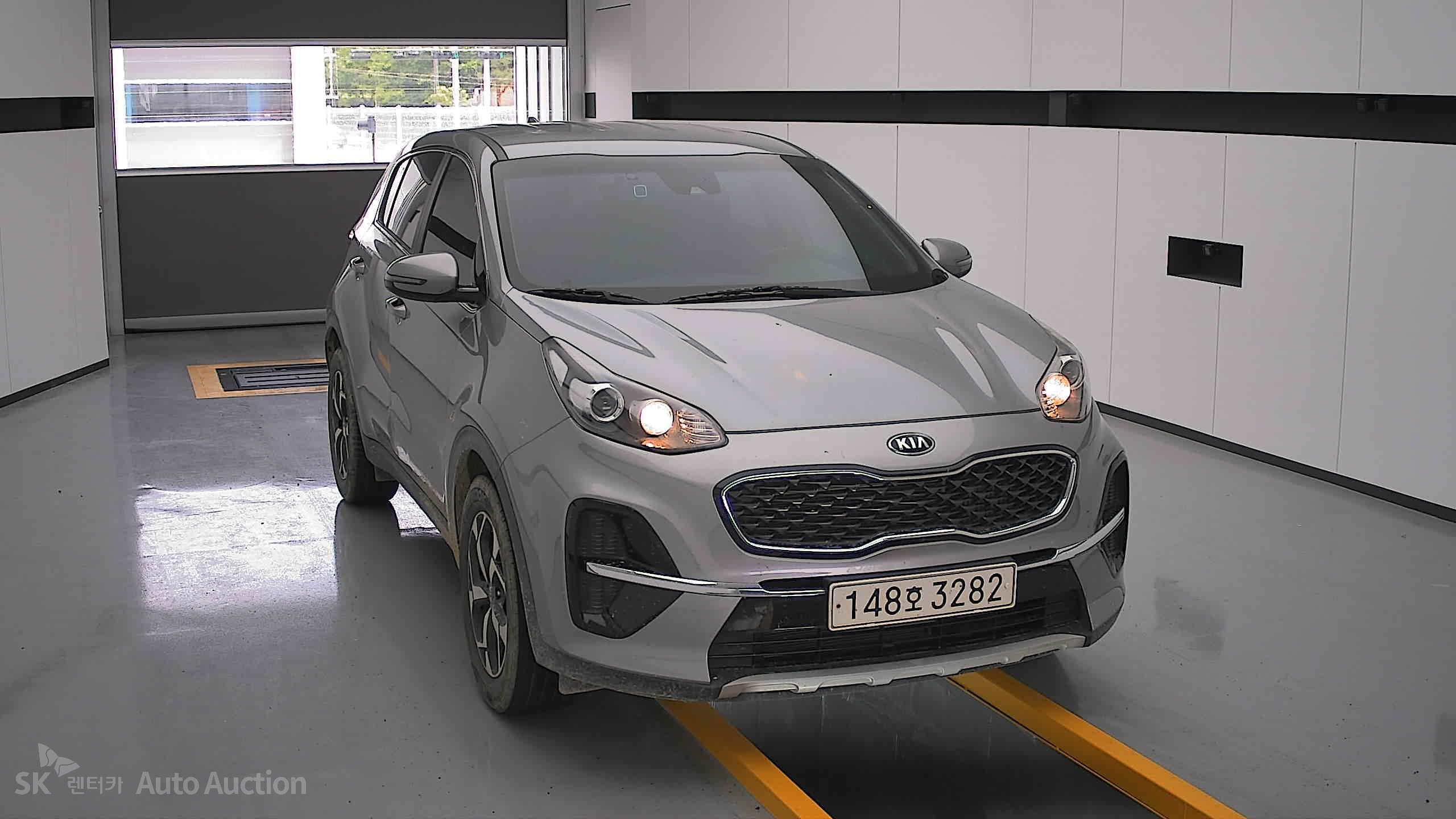 2022 - kia sportage