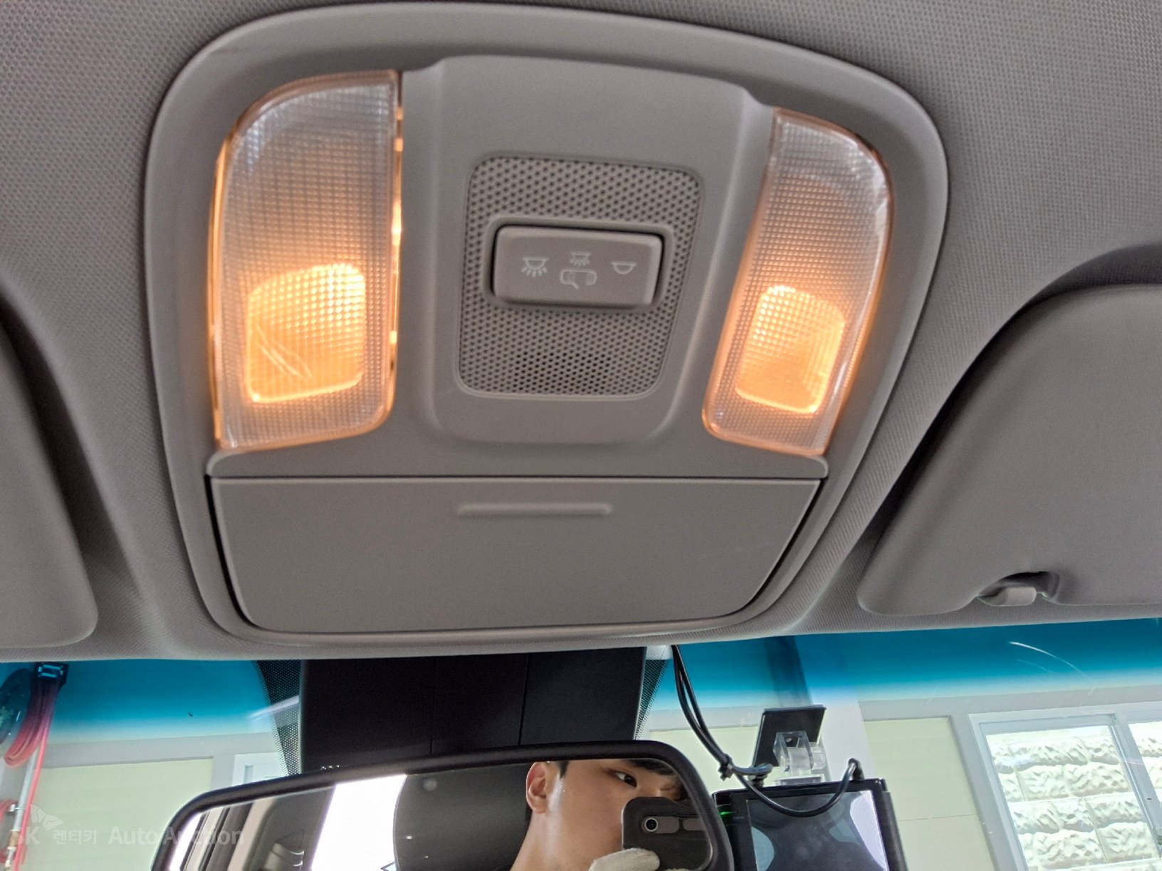 2022 - kia sportage