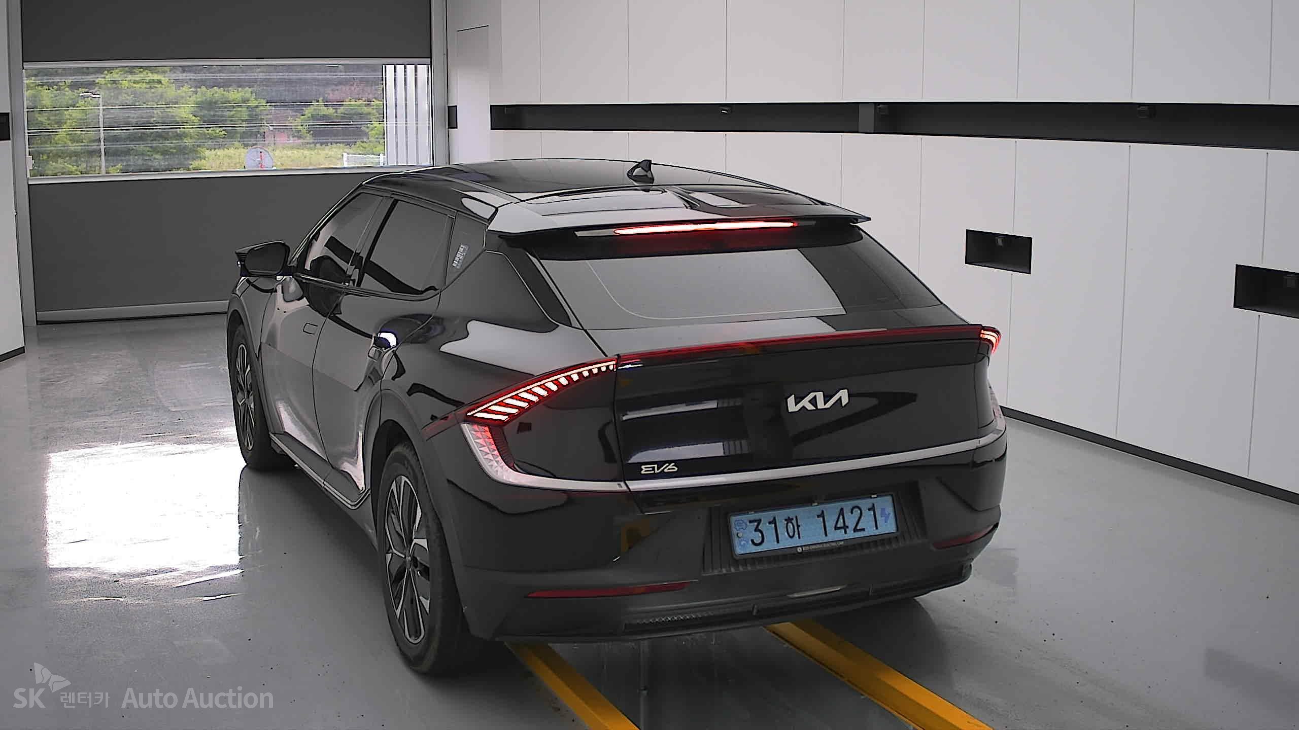 2022 - kia ev6