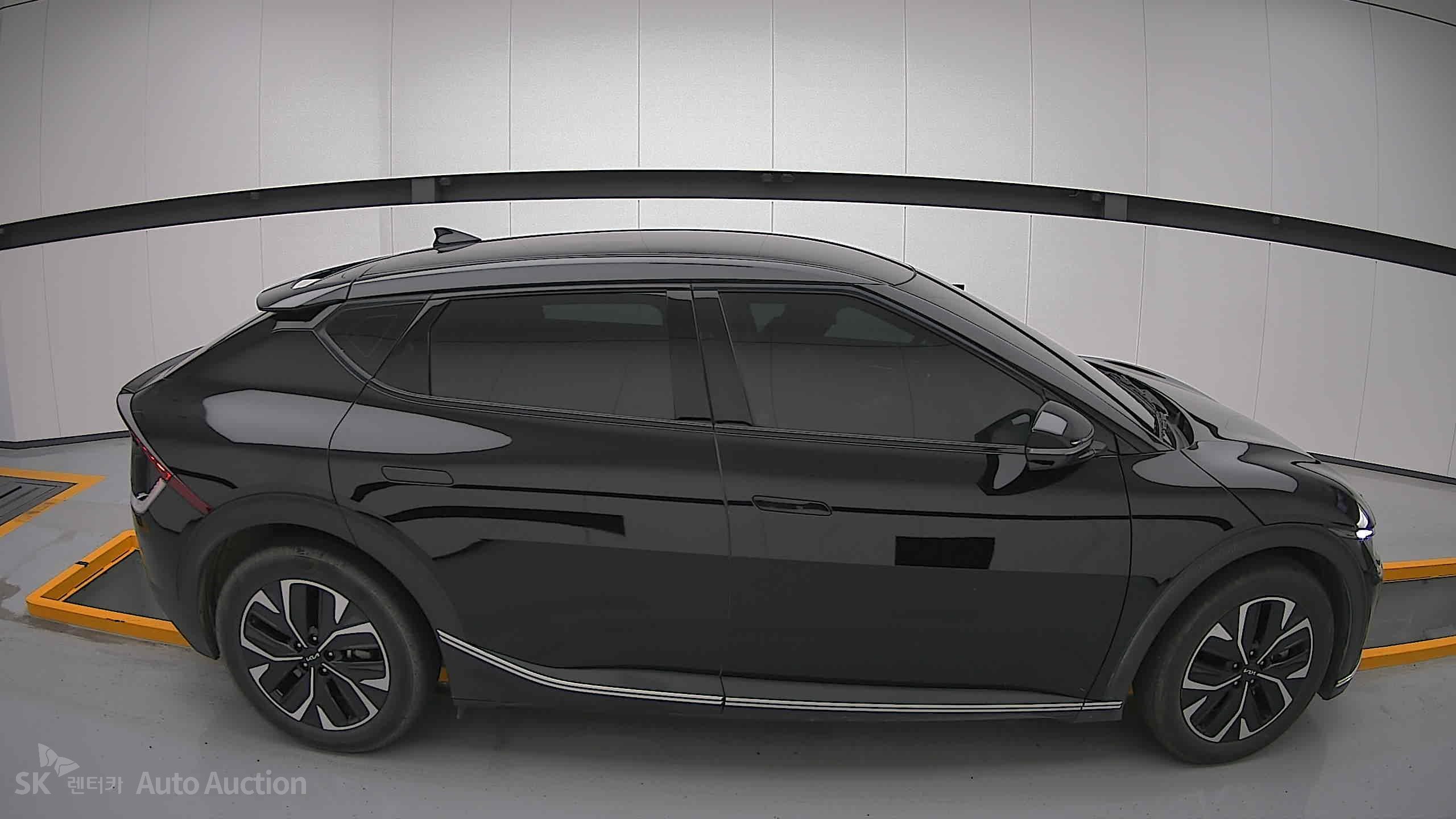 2022 - kia ev6