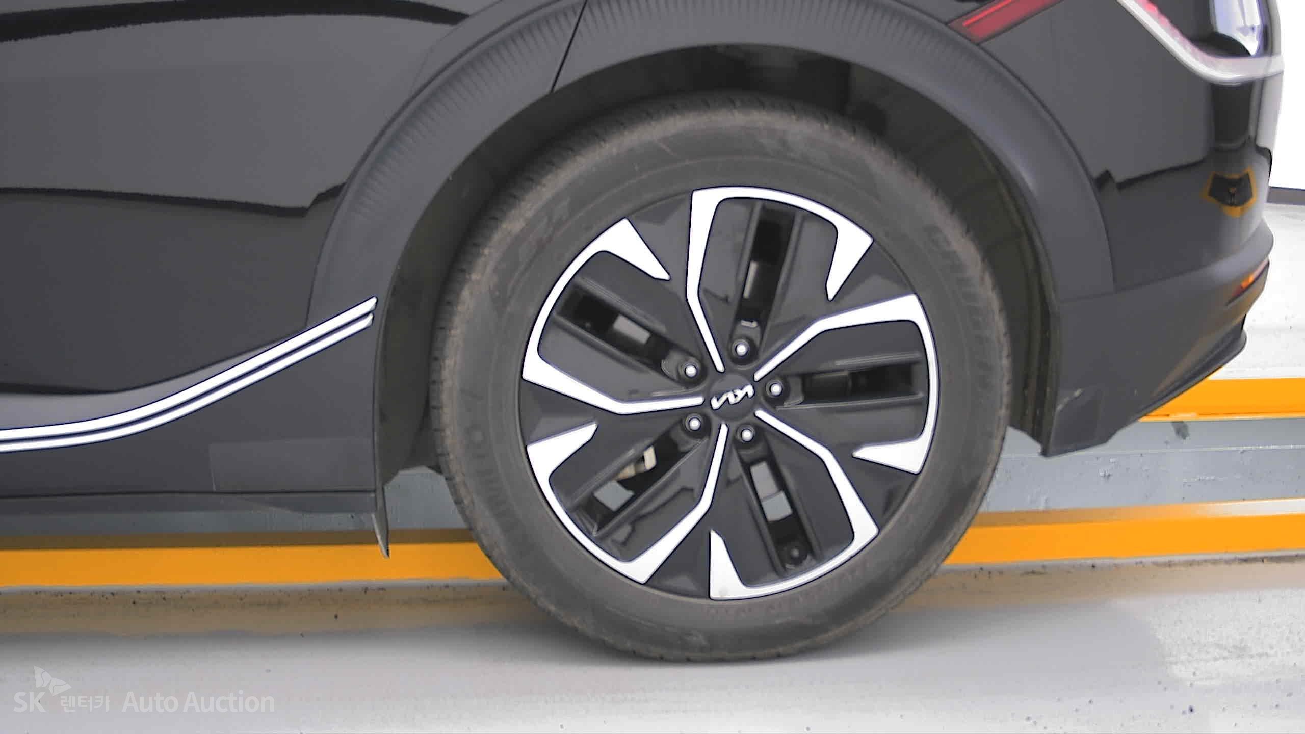 2022 - kia ev6