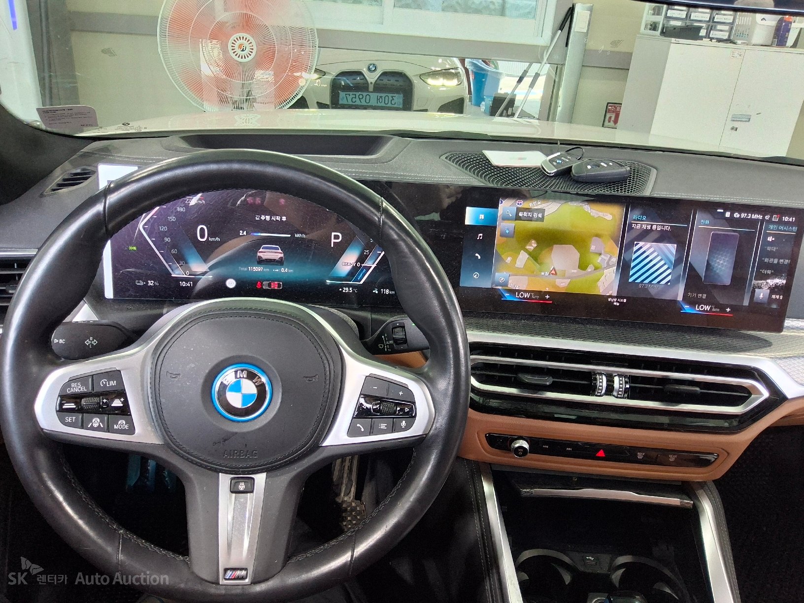 2022 - bmw i4 edrive40