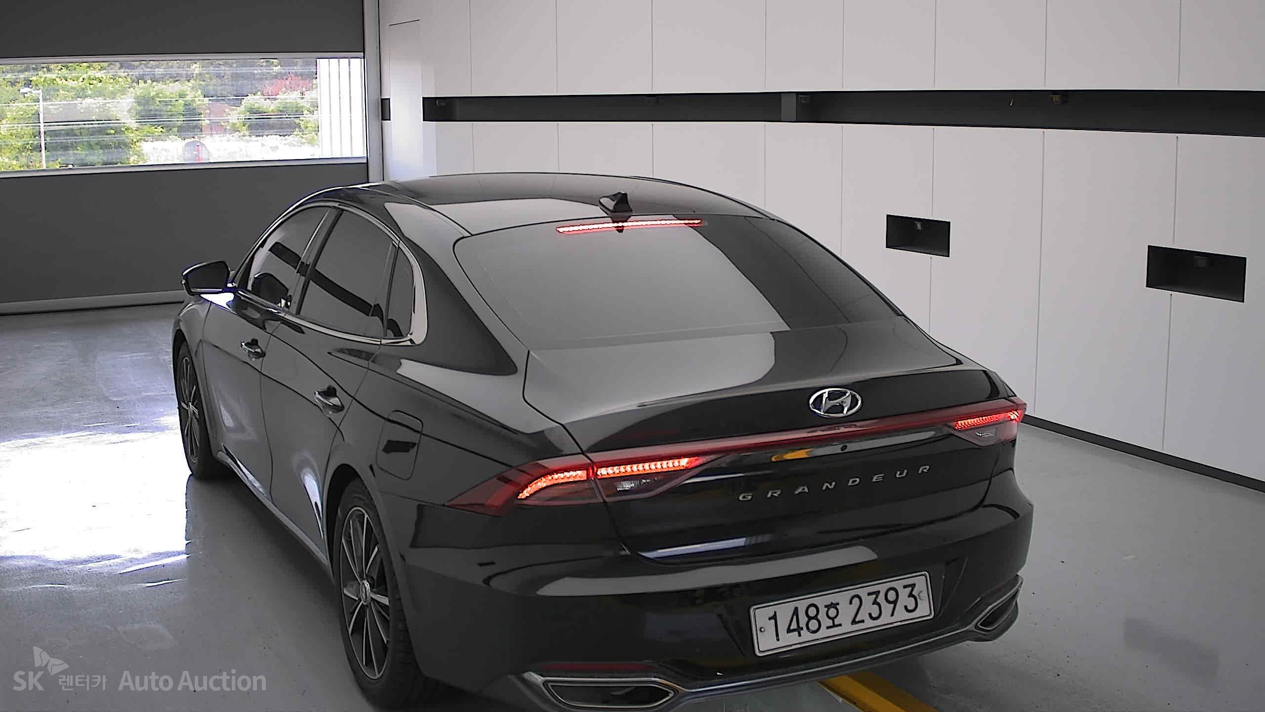 2021 - hyundai grandeur