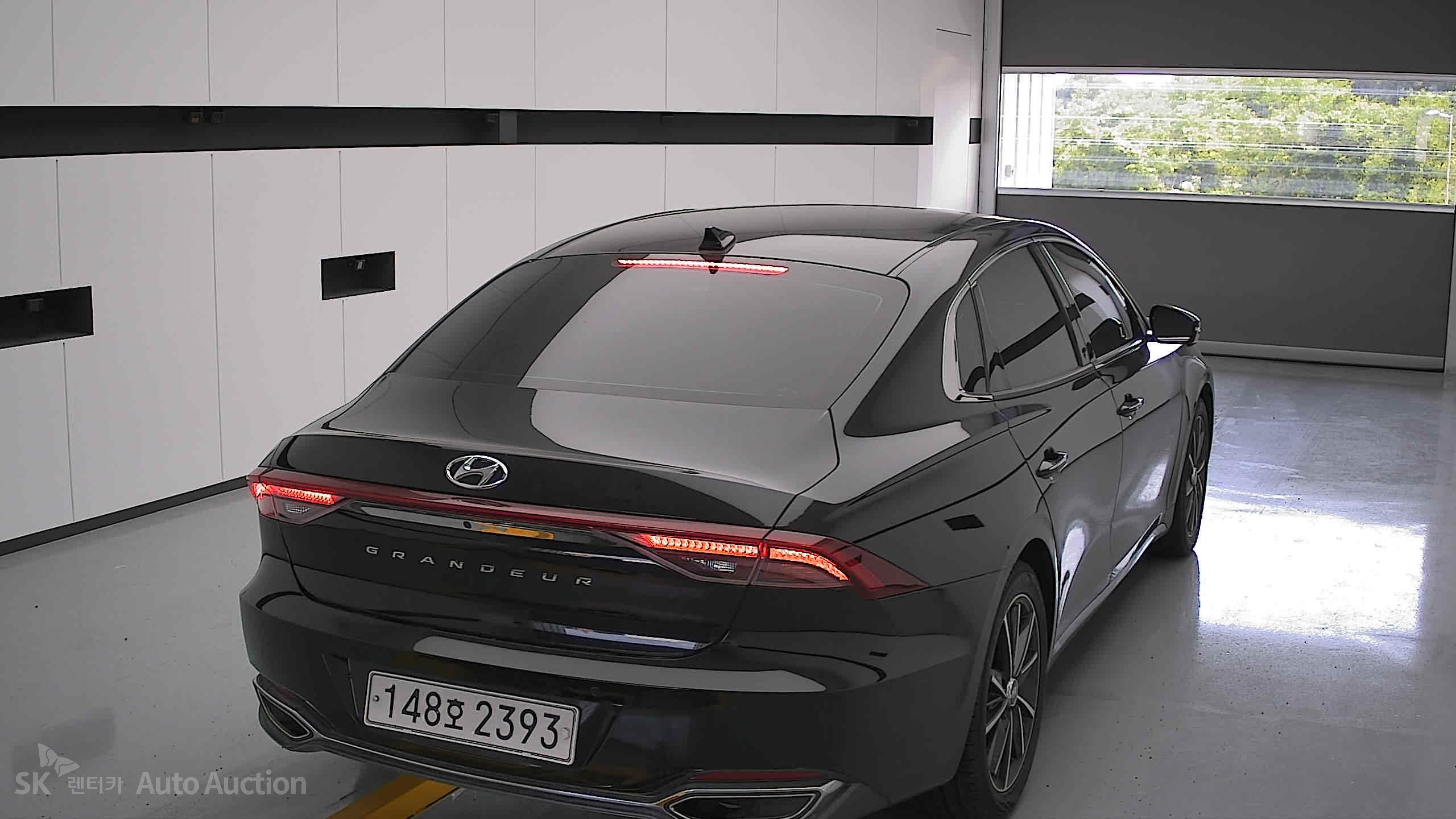 2021 - hyundai grandeur