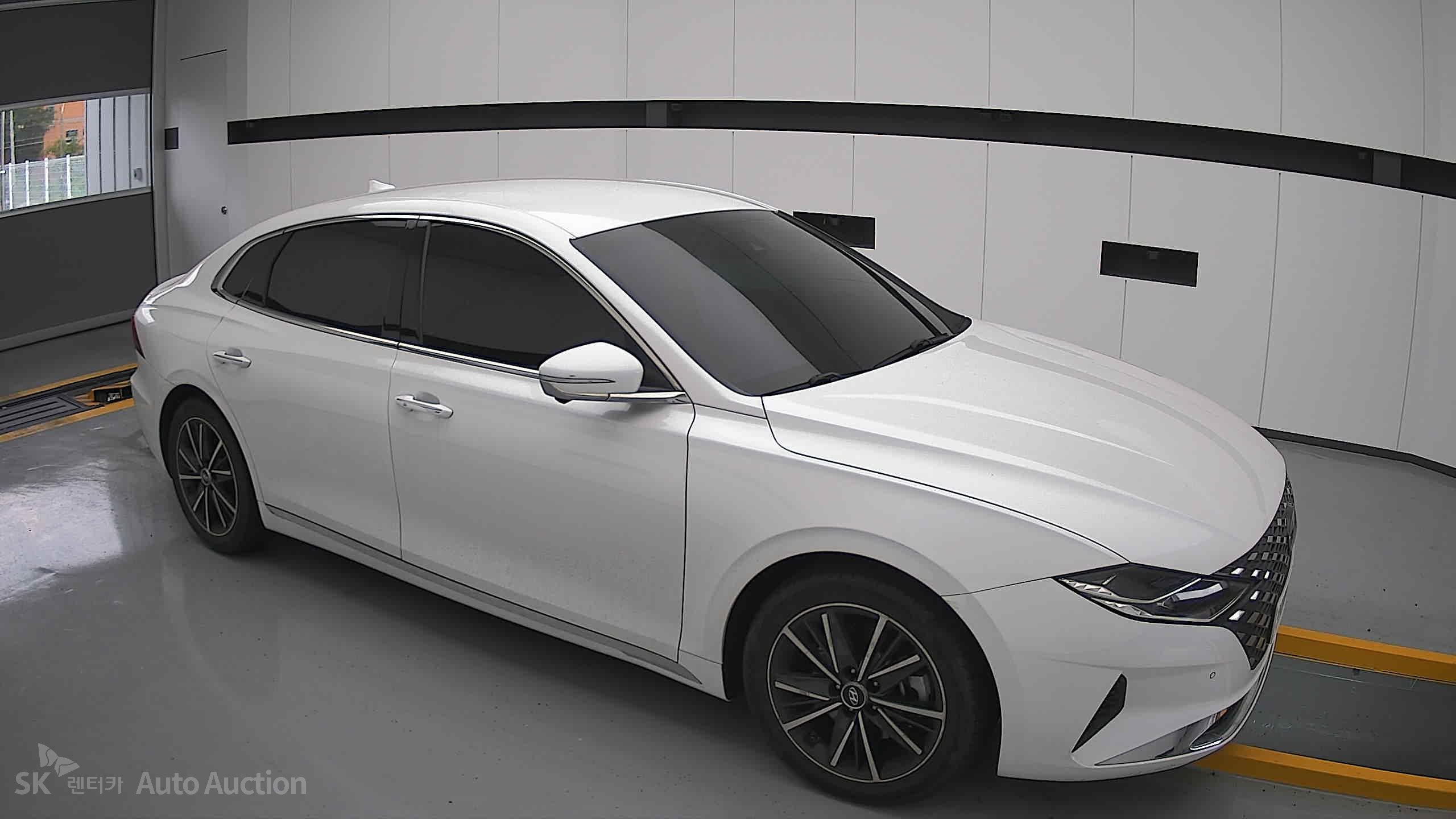 2022 - hyundai grandeur