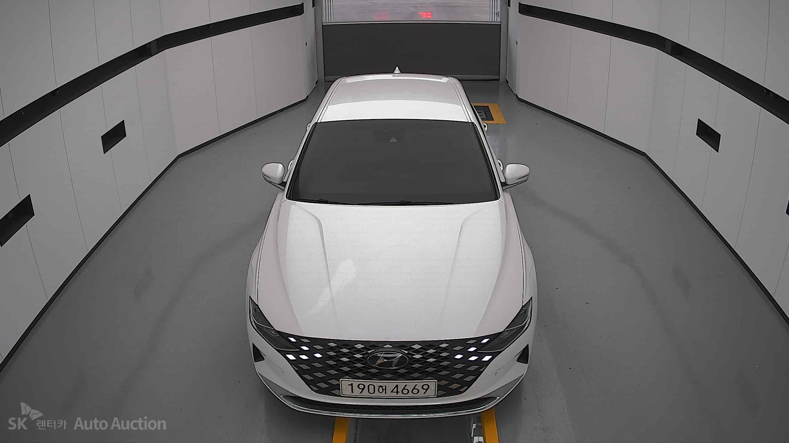 2022 - hyundai grandeur